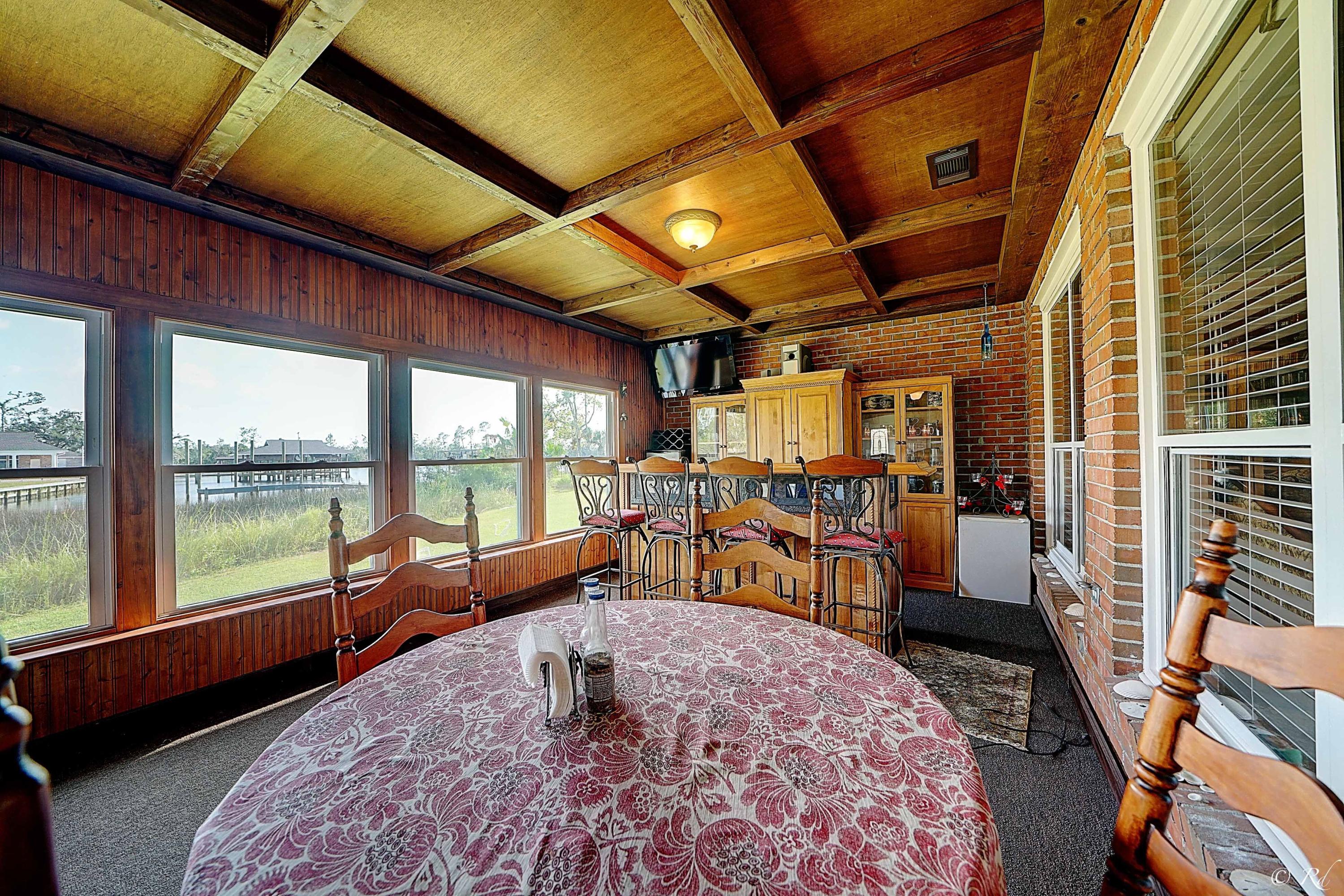 POINT HAVENWOOD - Residential