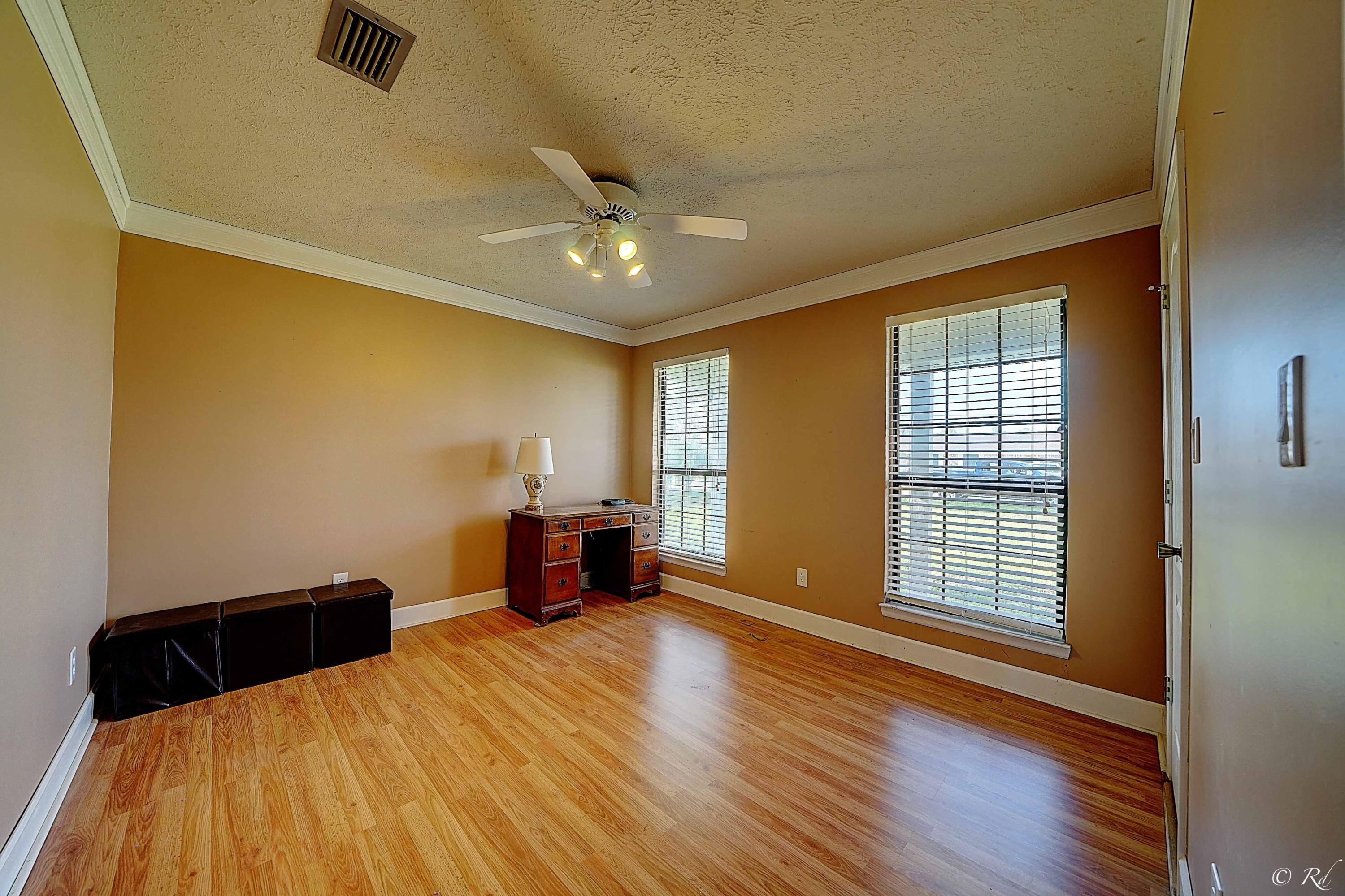 POINT HAVENWOOD - Residential