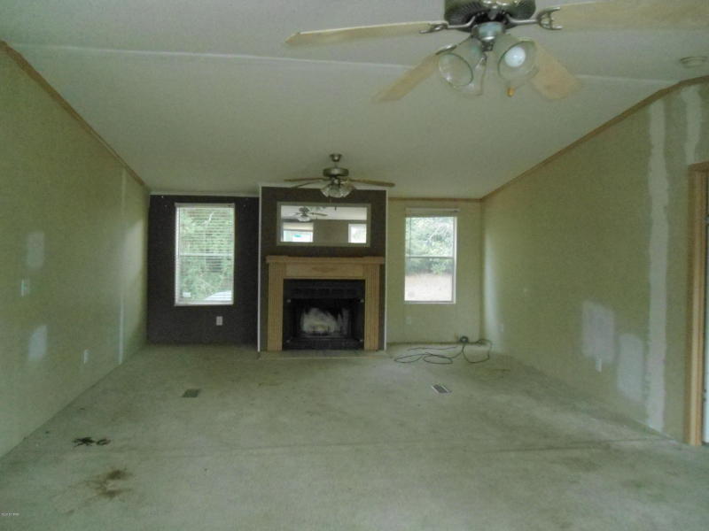 TUNG GROVE ESTATES 1ST ADDN - Residential