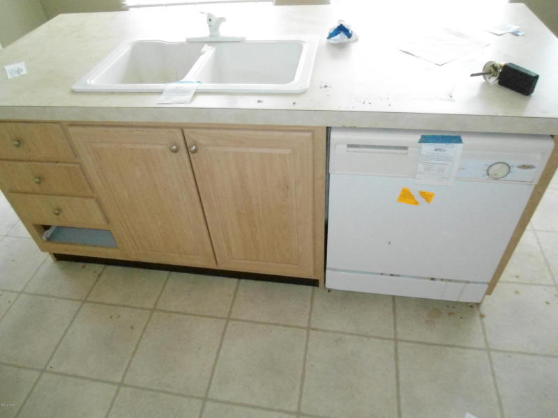 TUNG GROVE ESTATES 1ST ADDN - Residential