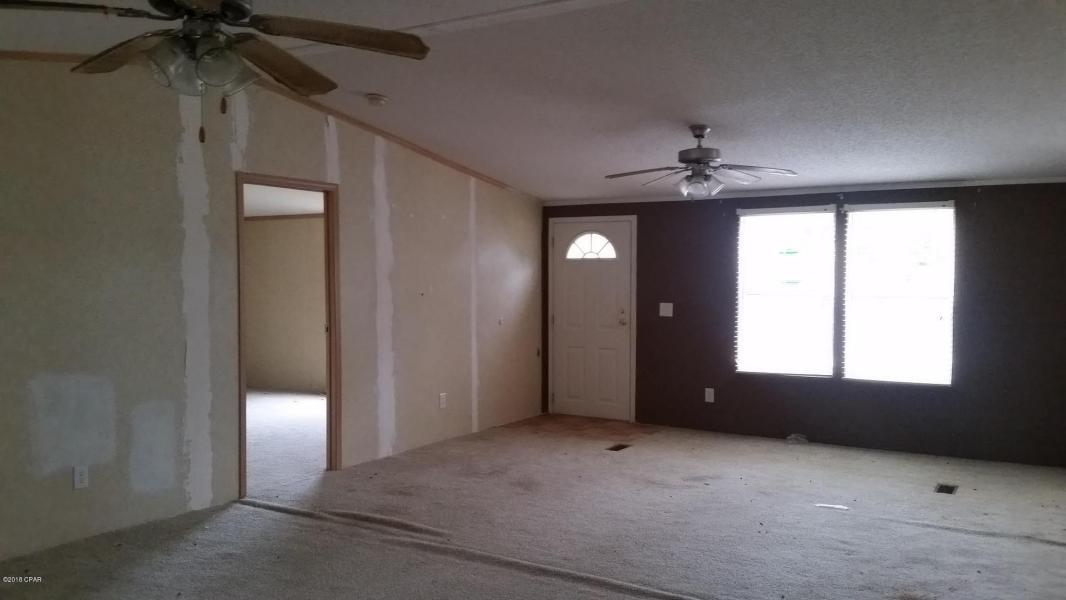 TUNG GROVE ESTATES 1ST ADDN - Residential