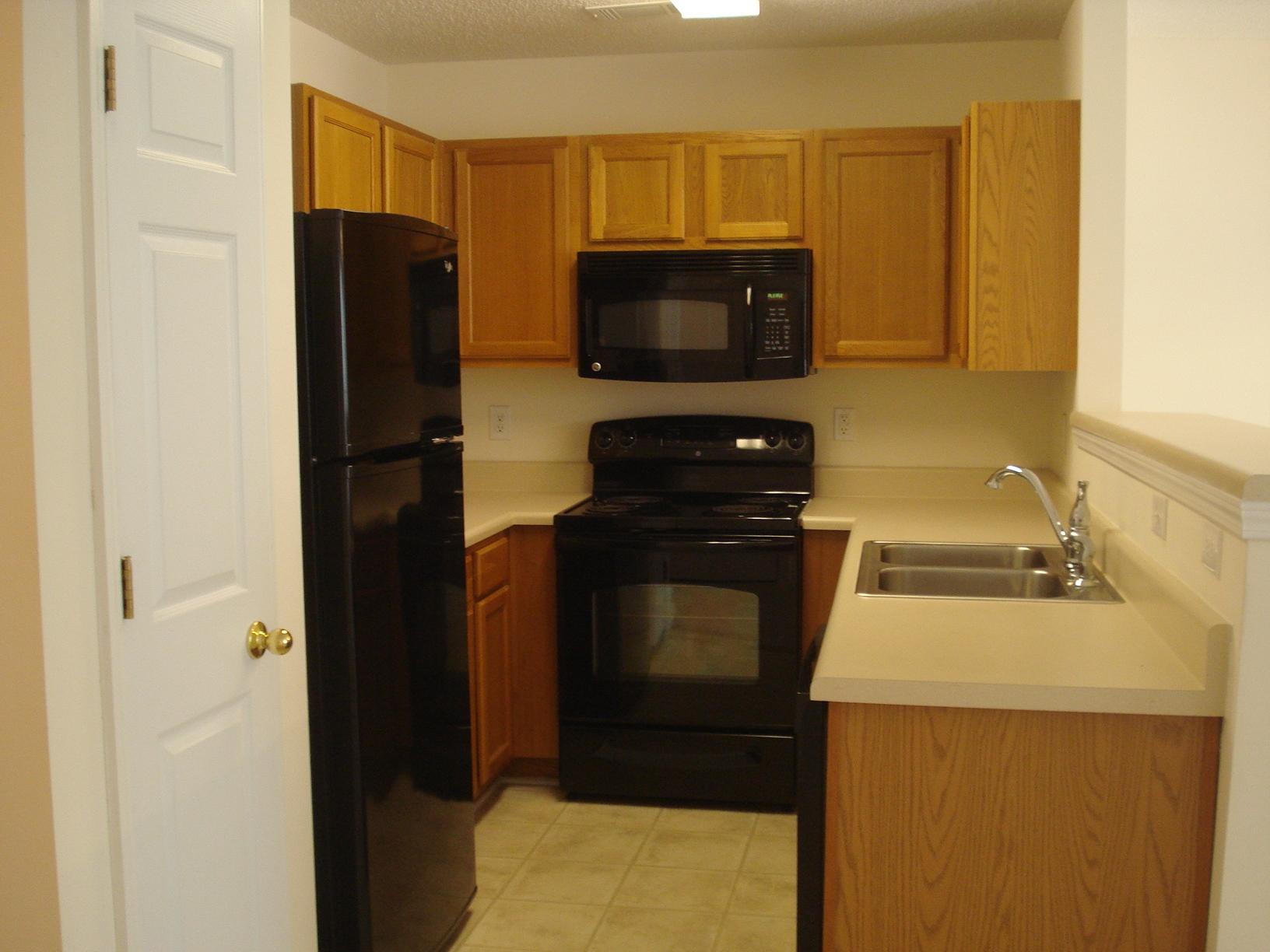 Rolling Pines Townhomes - Residential