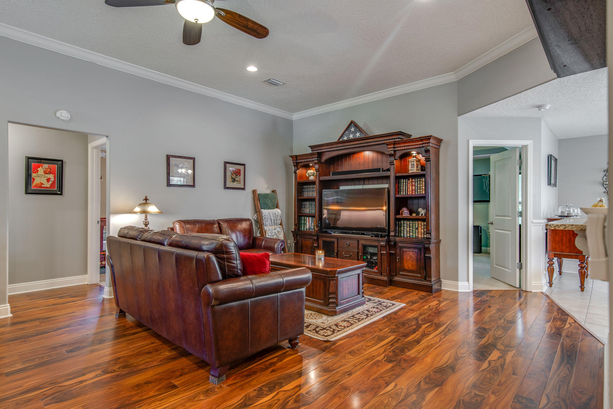 COTTAGES AT EAST RIVER - Residential