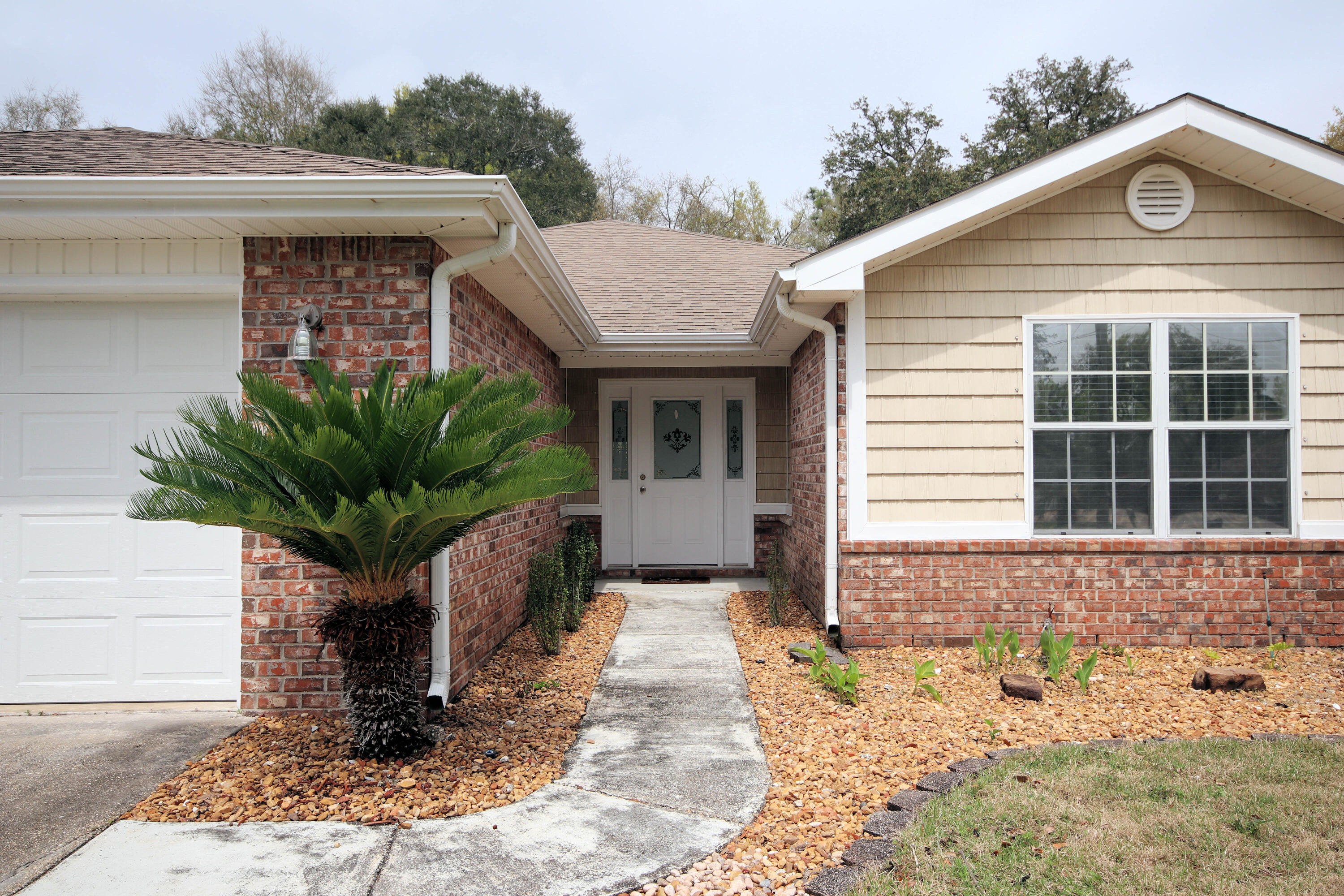 Beautiful home located in Shalimar, Fl close to baseball fields and parks with easy access to Eglin AFB and the Emerald Coast beaches. This 4 bedroom 2 bath with LVP flooring through out the main areas has a large open concept with the family room and kitchen. The kitchen features a nice size dining area along with granite counters and stainless steel appliances. The split bedroom plan has a large master bedroom with a beautiful master ensuite that features a garden tub, large walk in closet and separate shower. The other three bedrooms all are nice sizes that feature carpet. The large backyard is a wonderful place to entertain family and friends features a large double gate at the back where you could bring a boat or RV into the yard.Don't miss this beautiful home on your search!