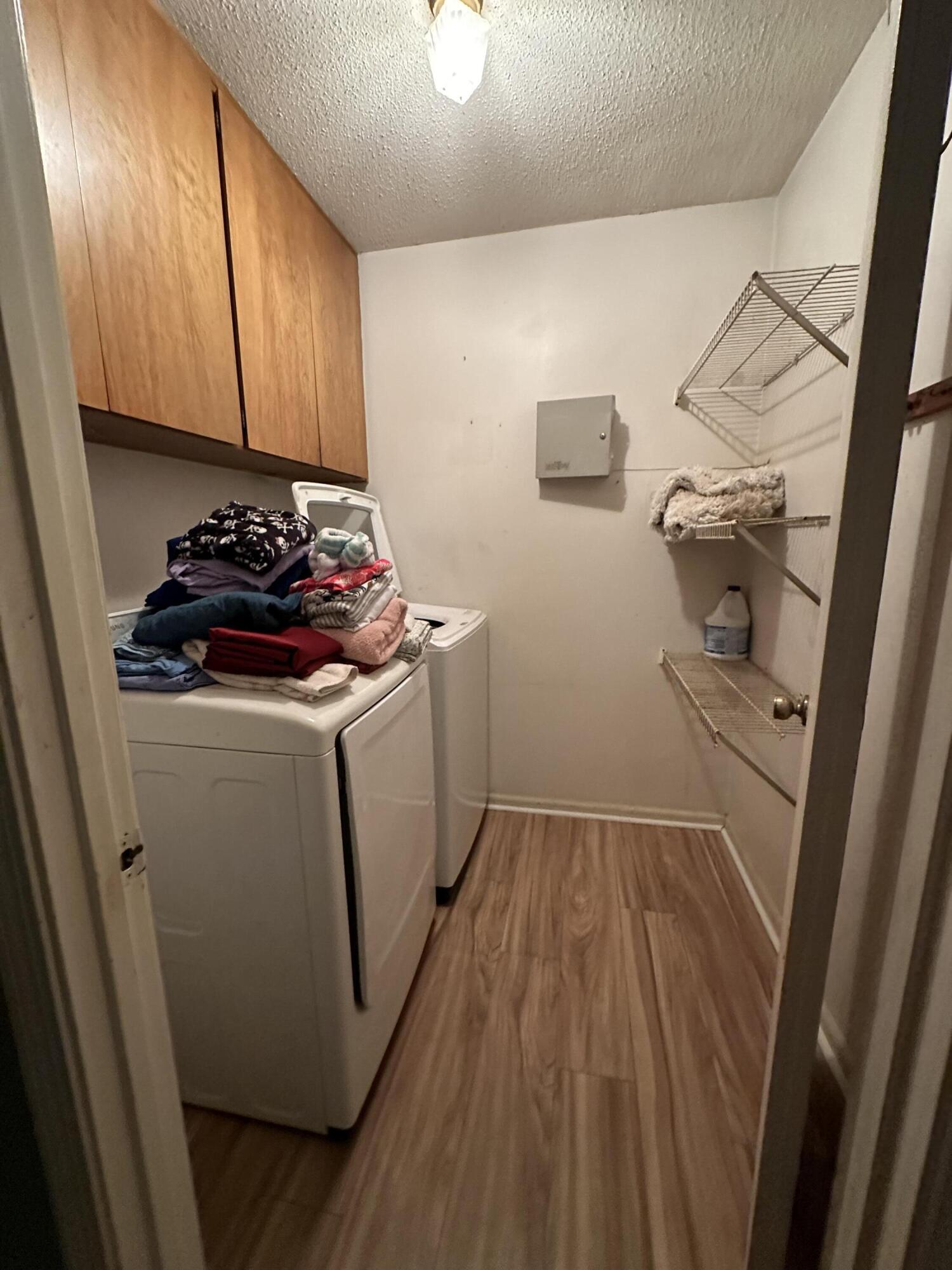 BAYSHORE PARK UNIT 3 - Residential