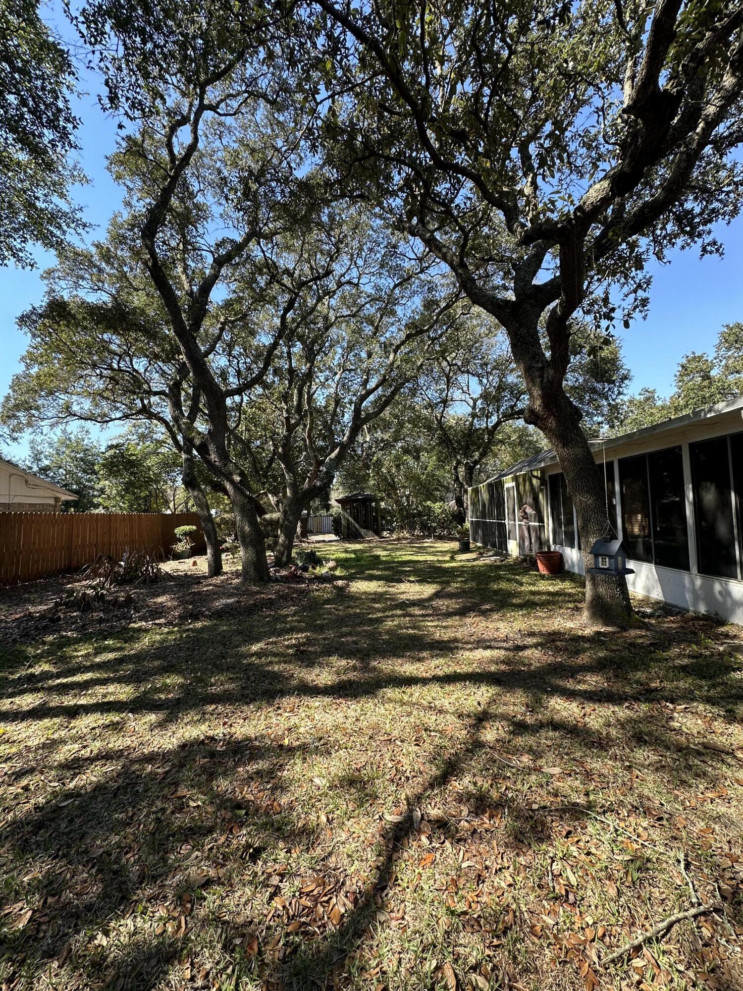 BAYSHORE PARK UNIT 3 - Residential