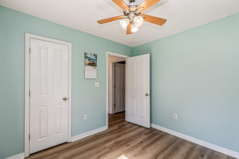 KINGS CROSSING PH II LOT 28 BLK 1 - Residential