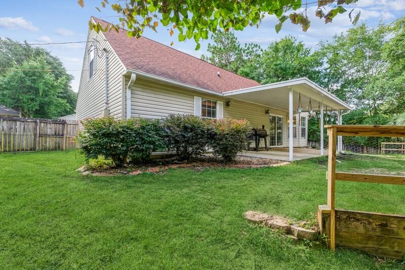 KINGS CROSSING PH II LOT 28 BLK 1 - Residential