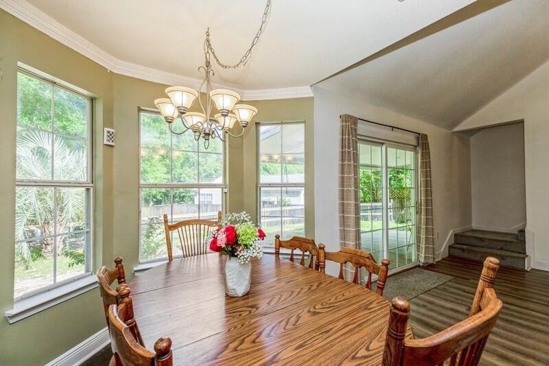 KINGS CROSSING PH II LOT 28 BLK 1 - Residential