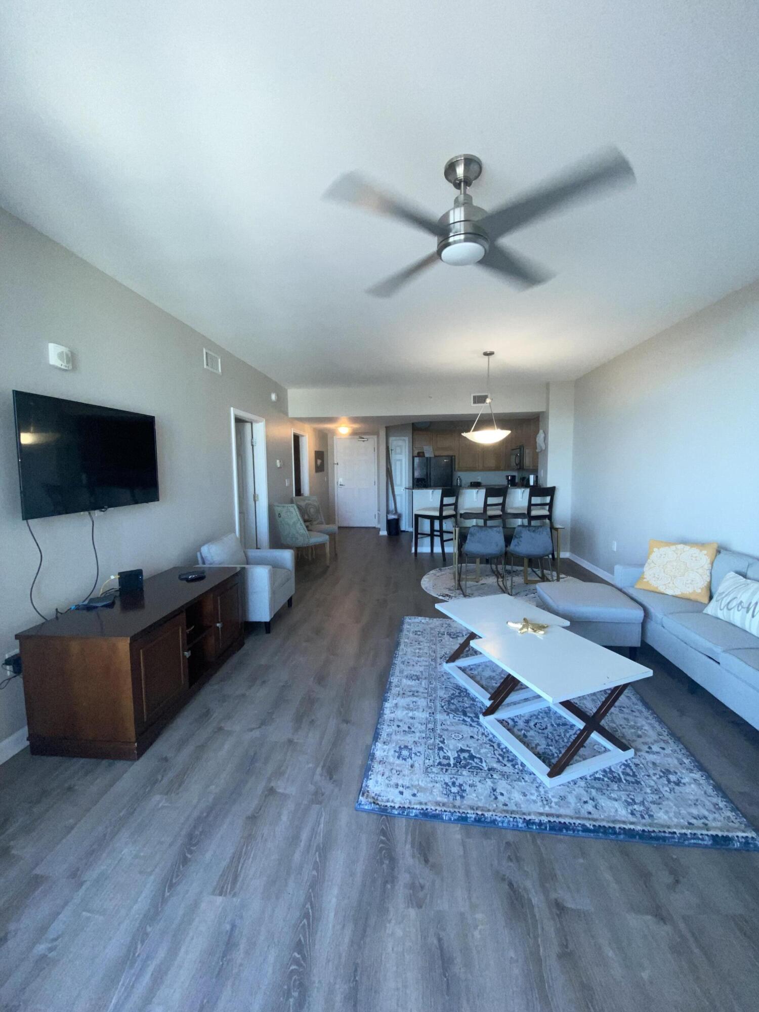 THE PALMS OF DESTIN - Residential