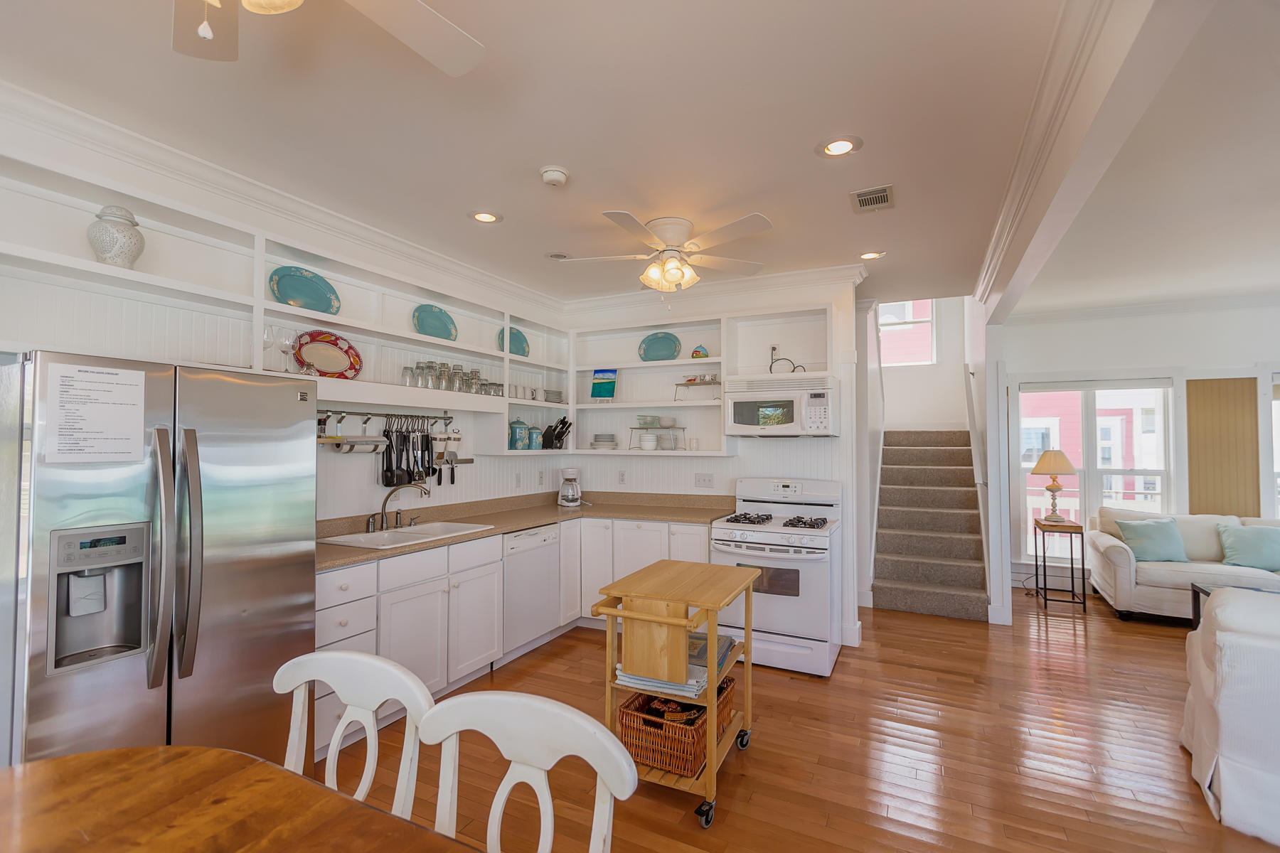 SUNRISE BEACH - Residential