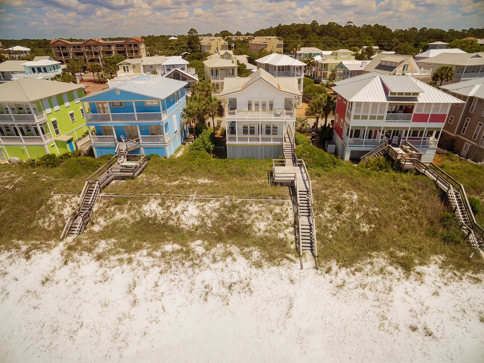 SUNRISE BEACH - Residential