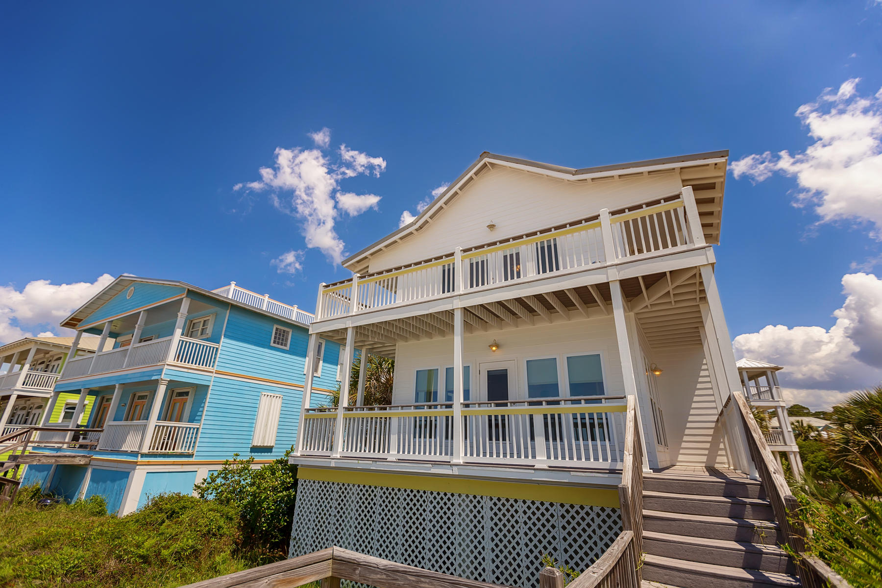 SUNRISE BEACH - Residential