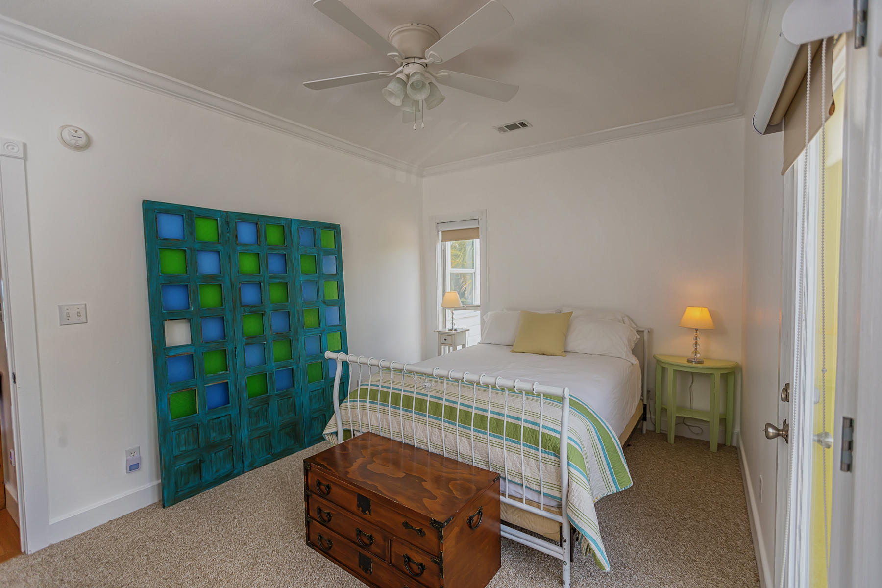 SUNRISE BEACH - Residential