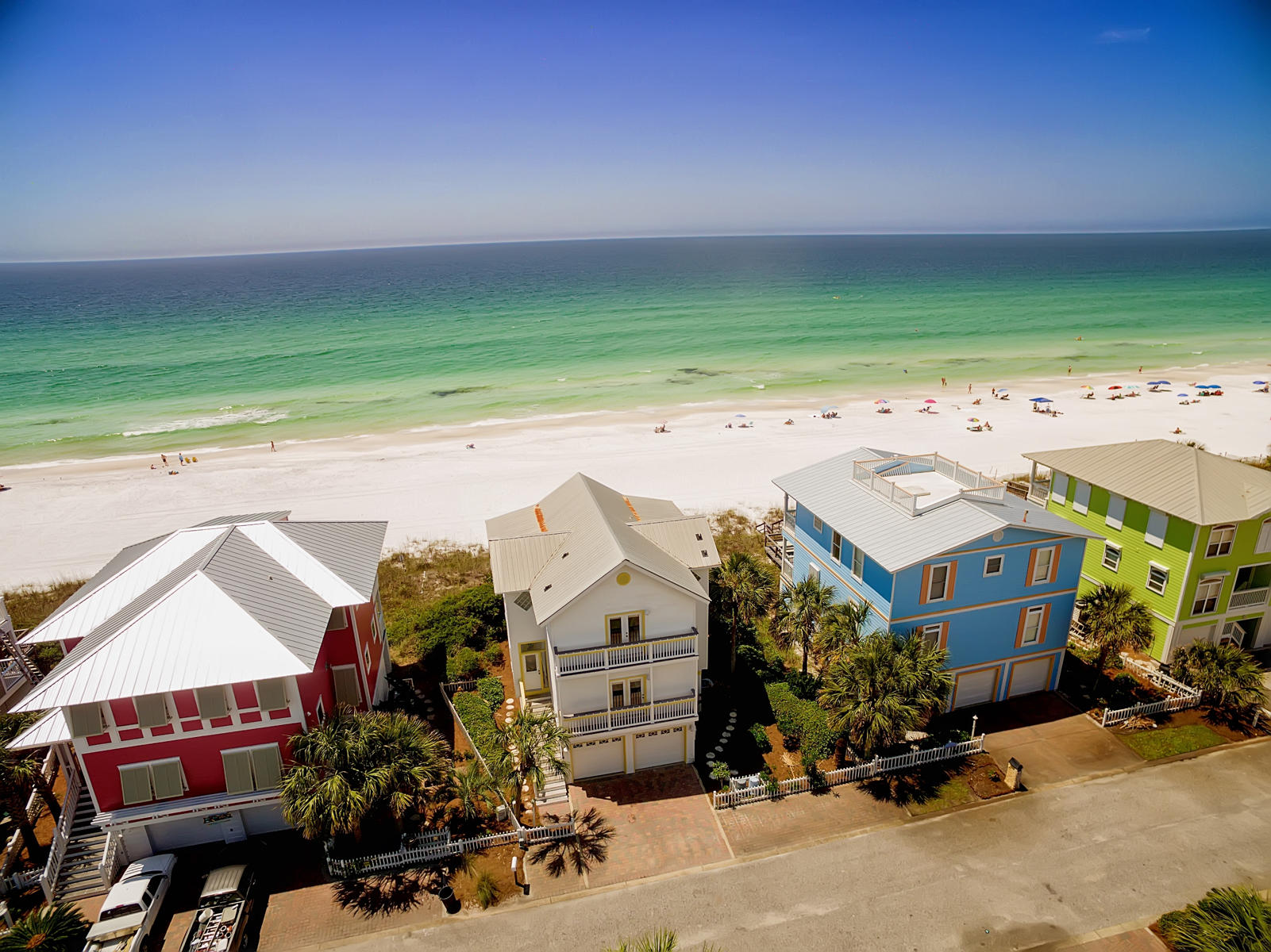 SUNRISE BEACH - Residential