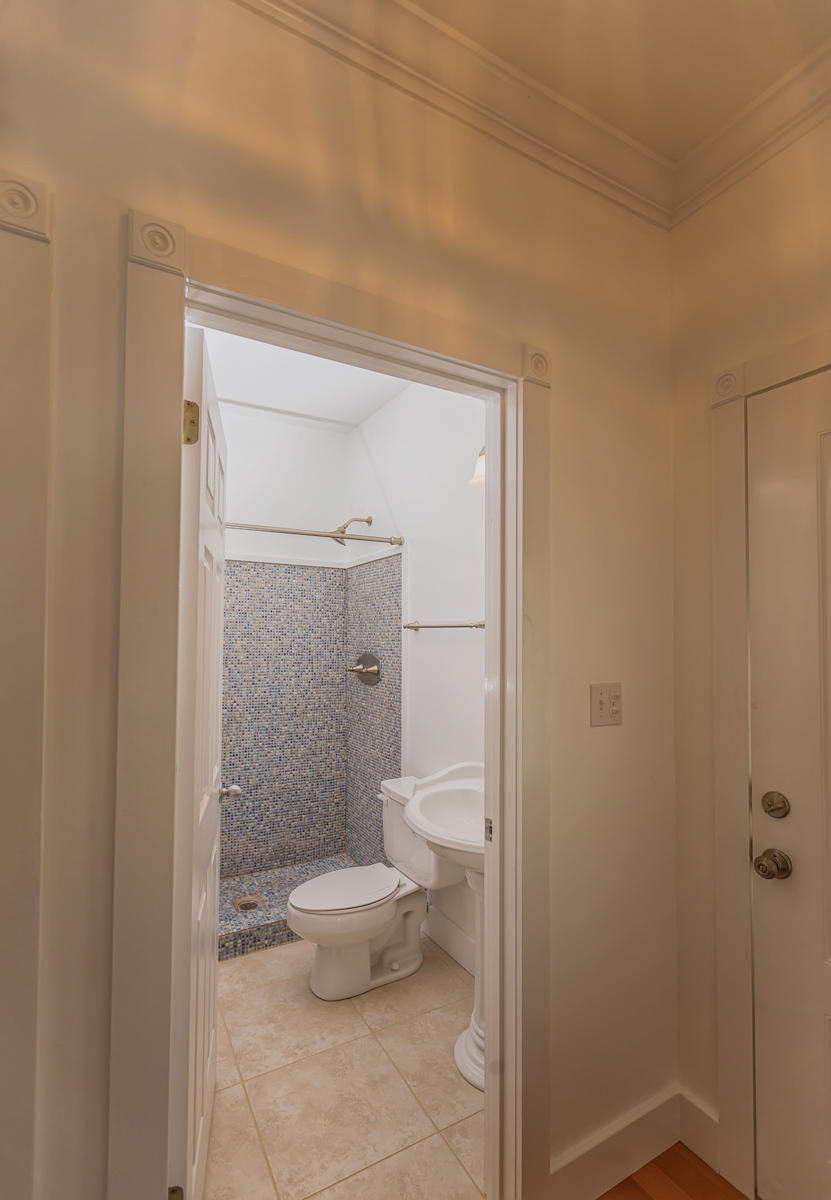 SUNRISE BEACH - Residential