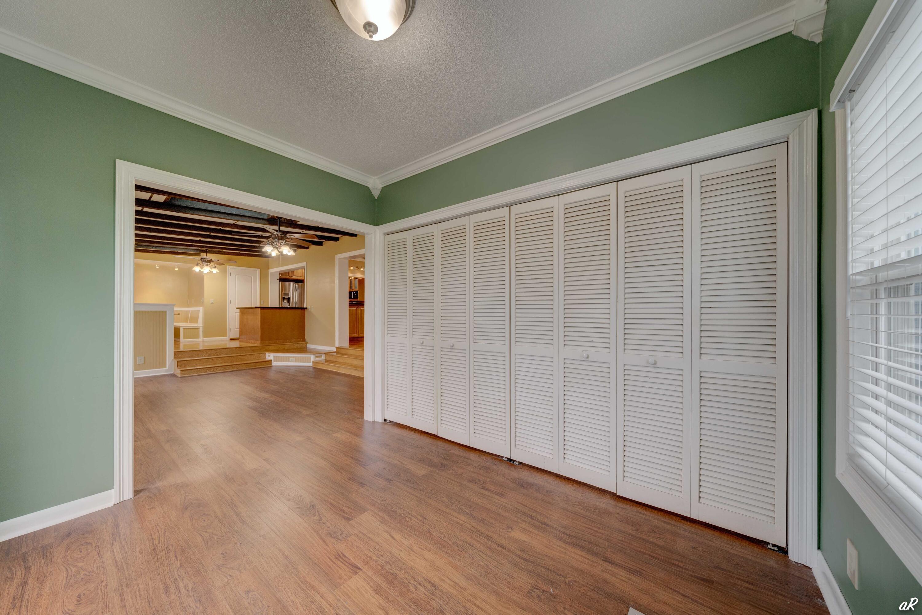 COVE TERRACE 2ND ADDN - Residential