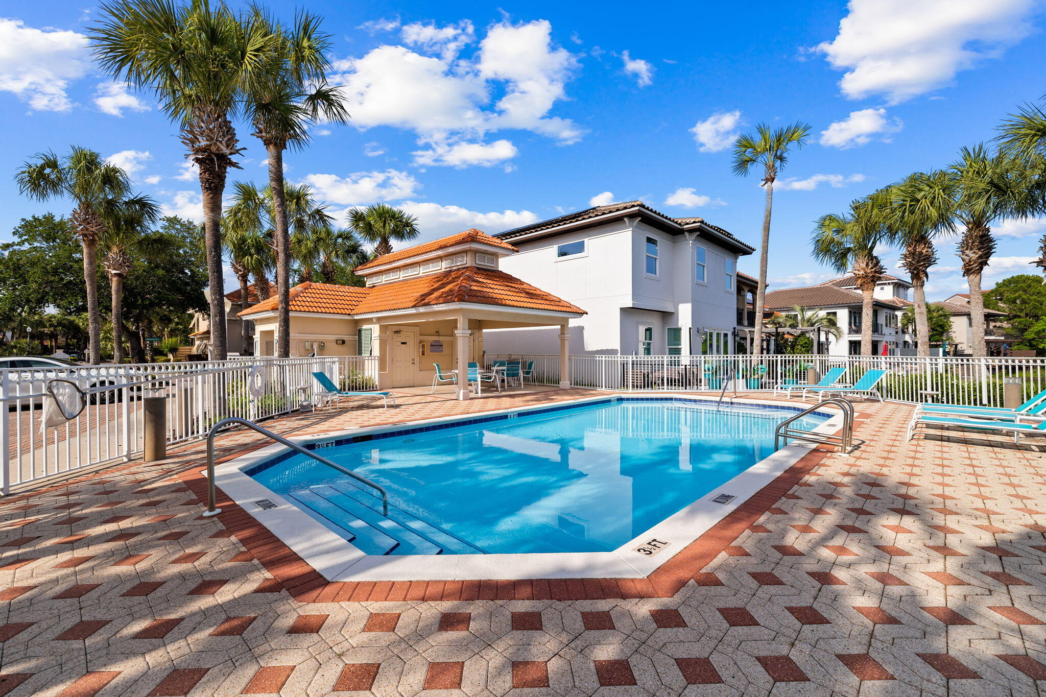 CALUSA BAY S/D - Residential