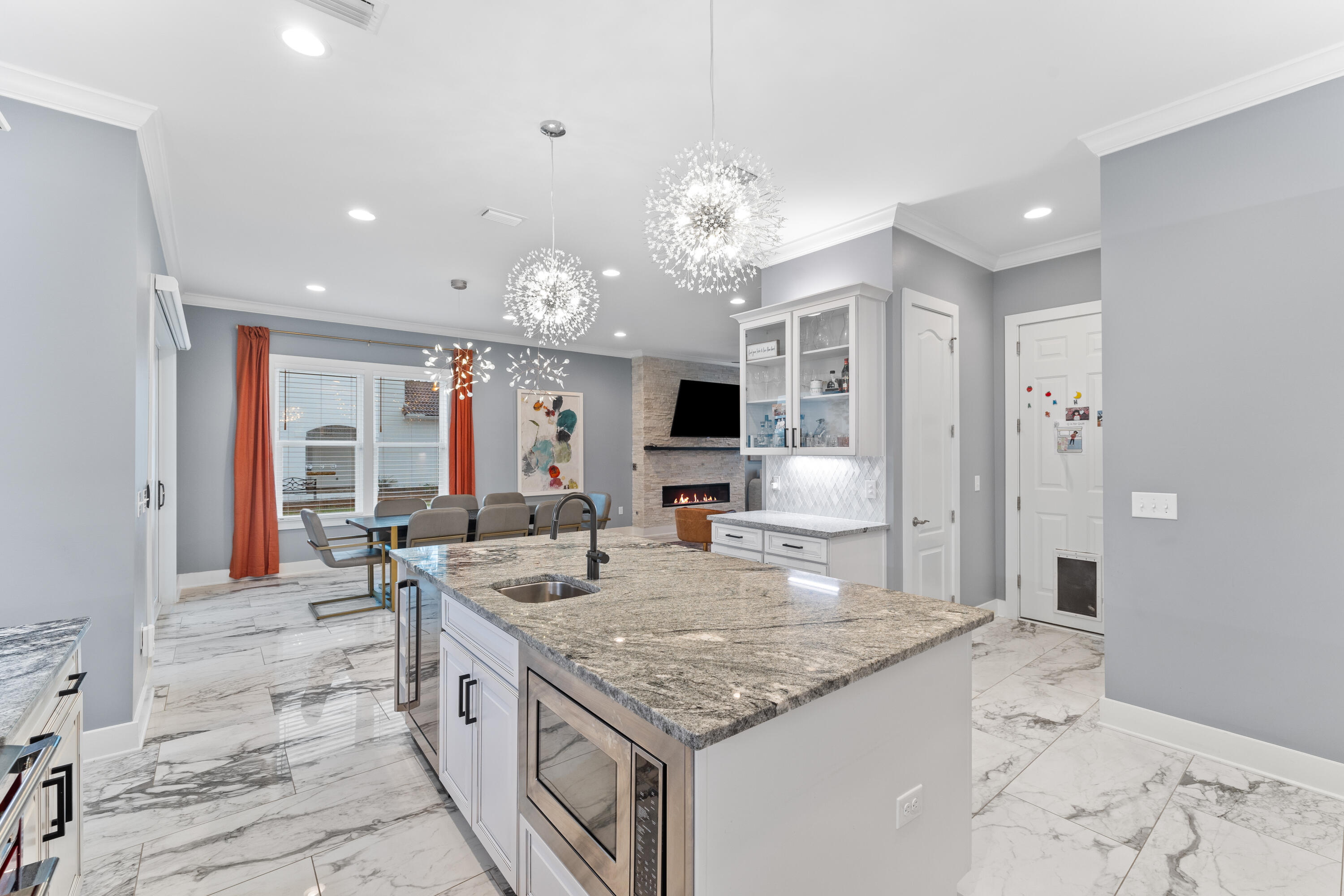 CALUSA BAY S/D - Residential