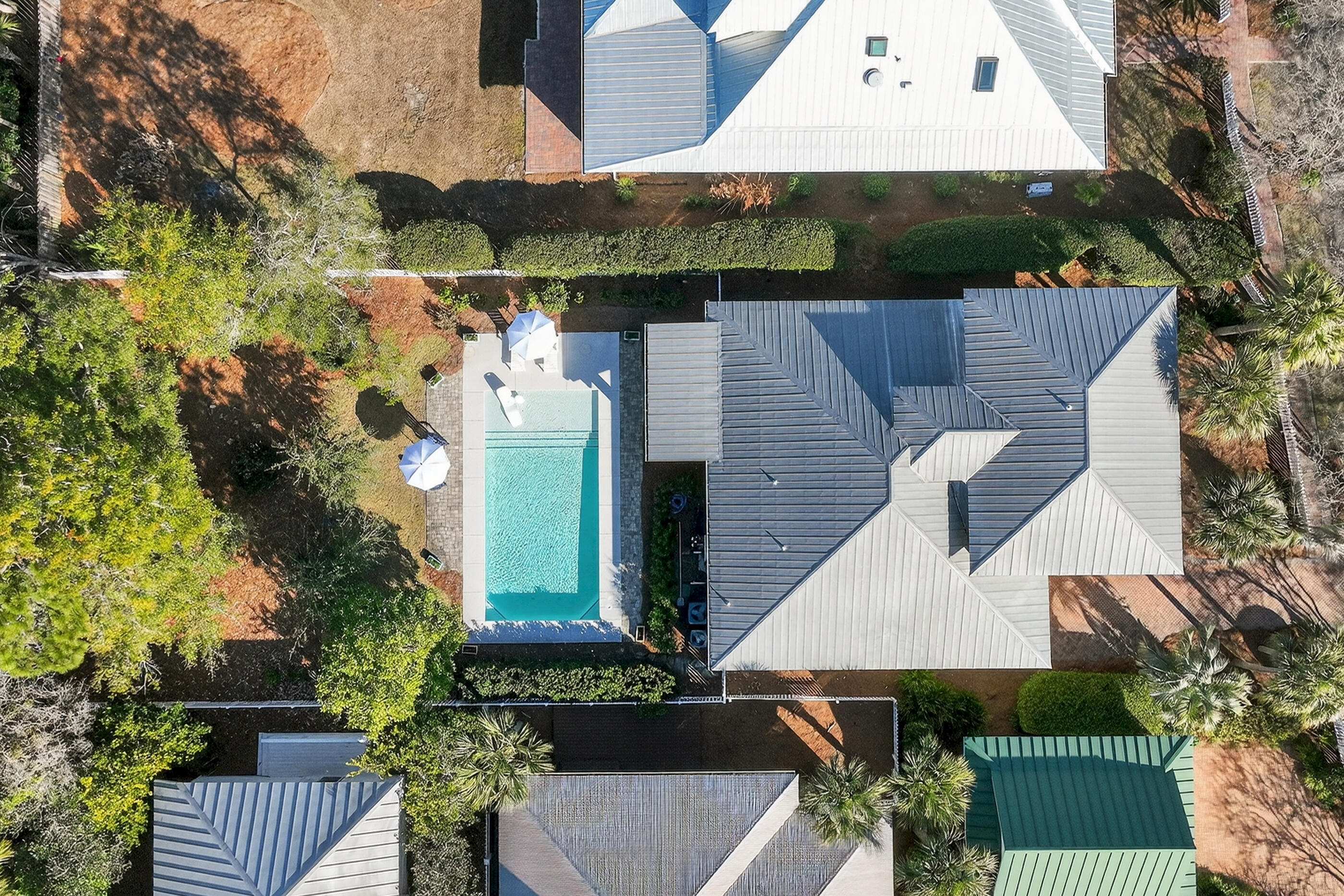 CRYSTAL LAKE  I - Residential