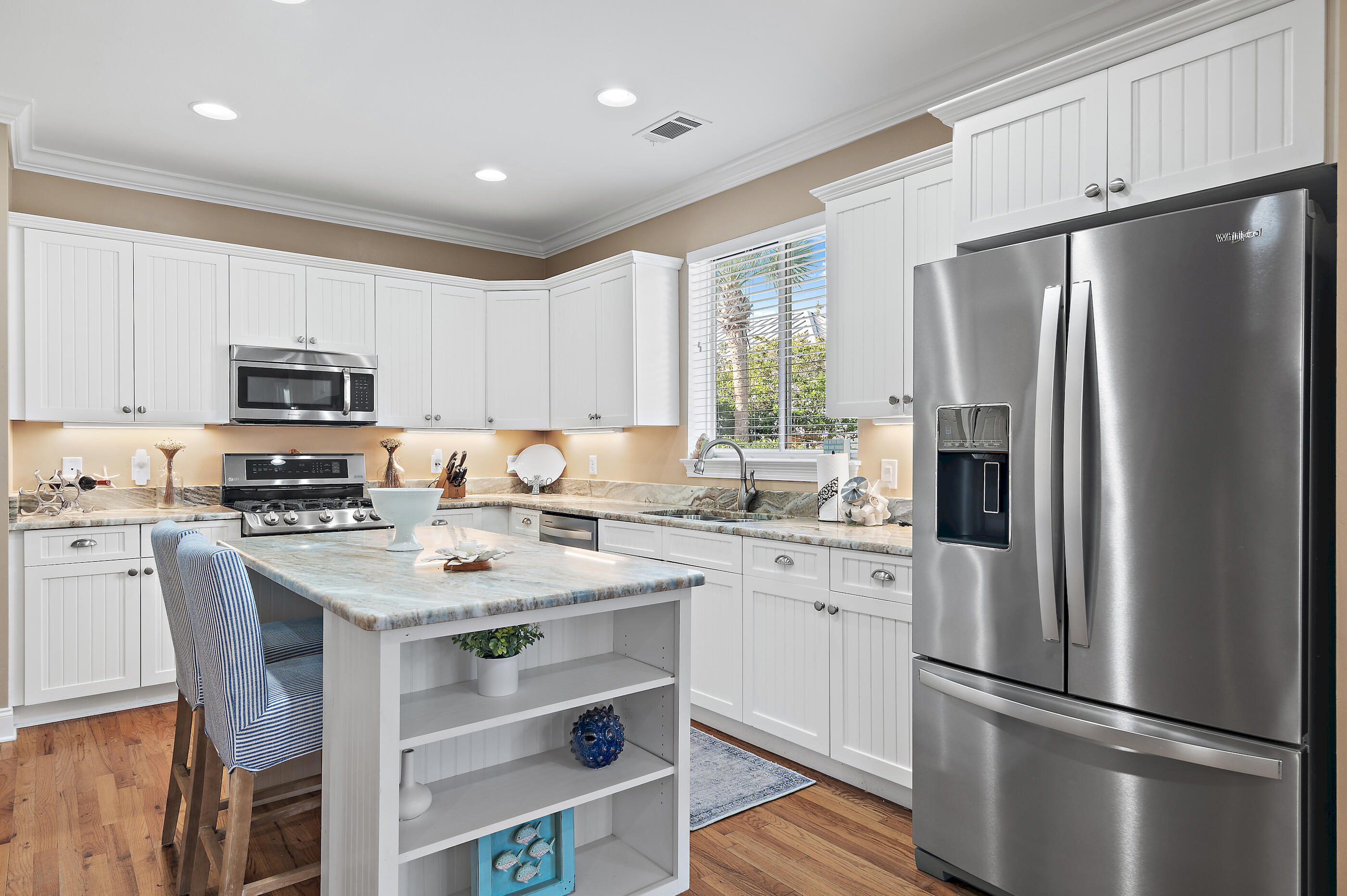 CRYSTAL LAKE  I - Residential