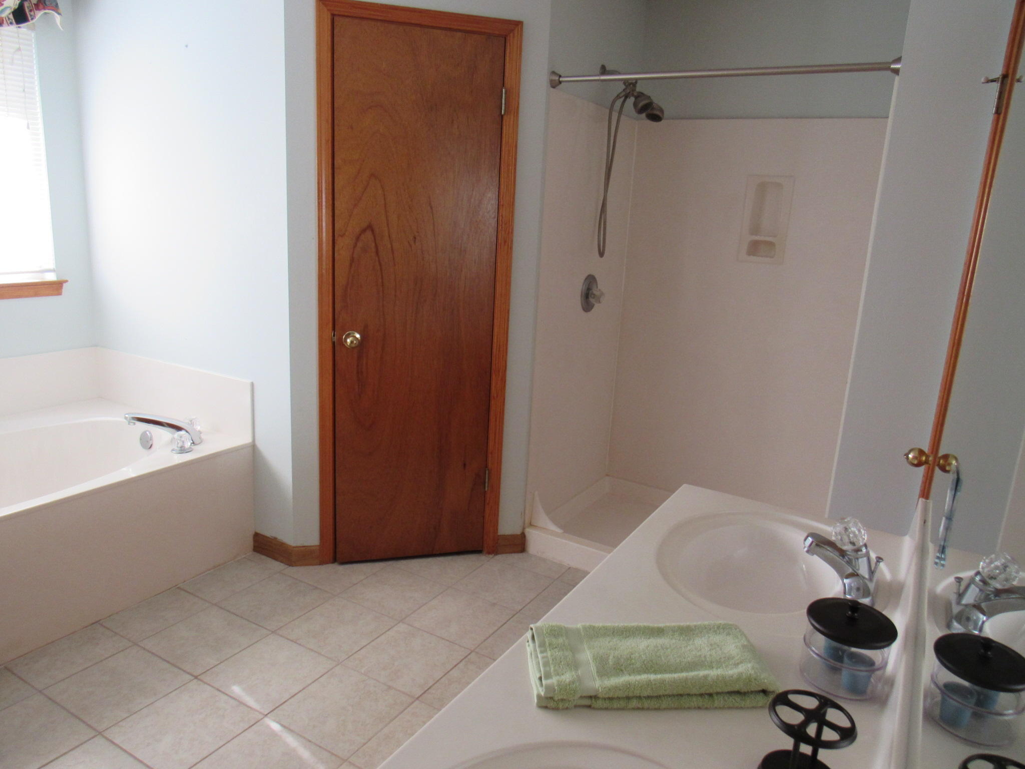 SHADY LANE - Residential