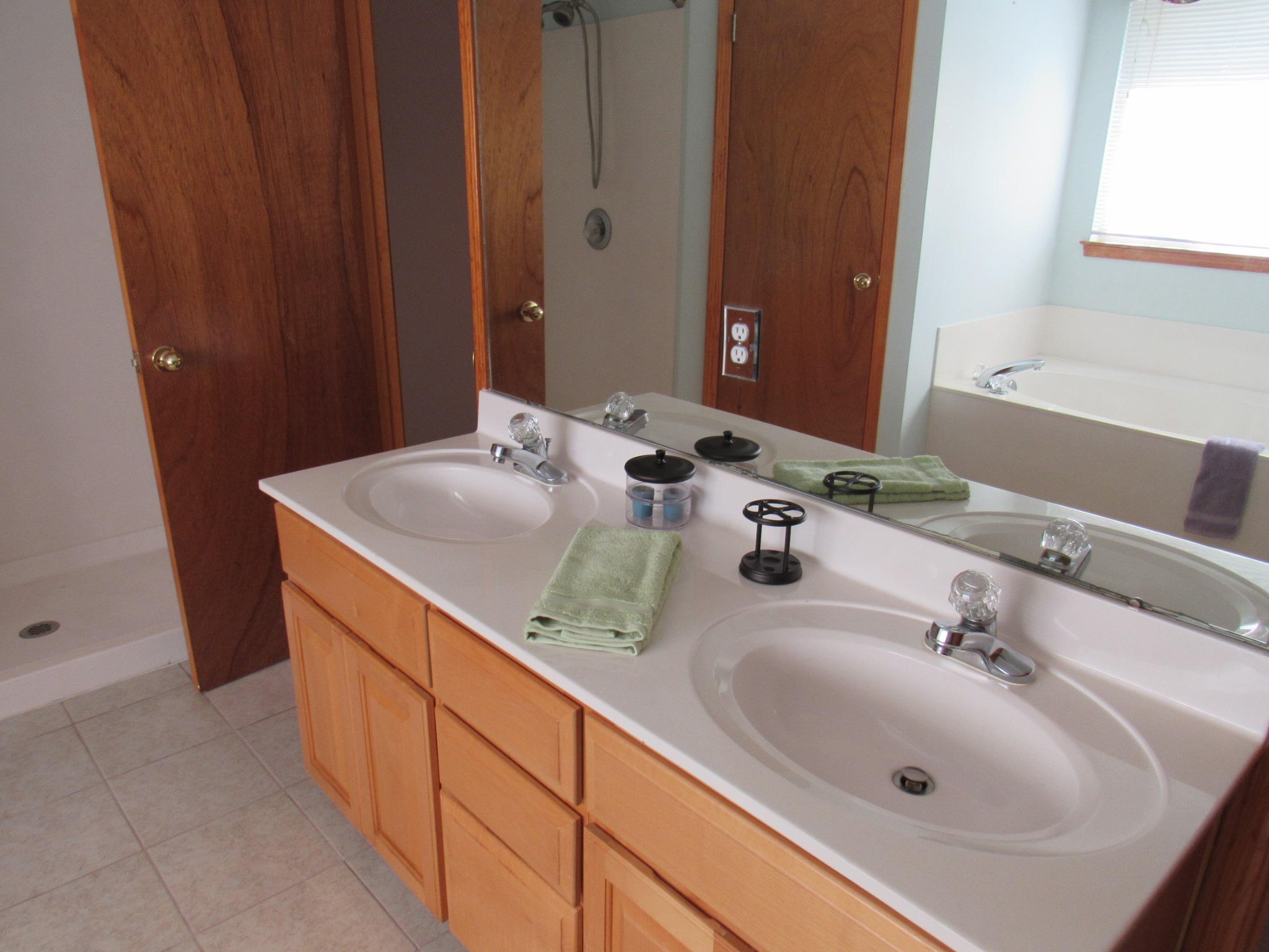 SHADY LANE - Residential