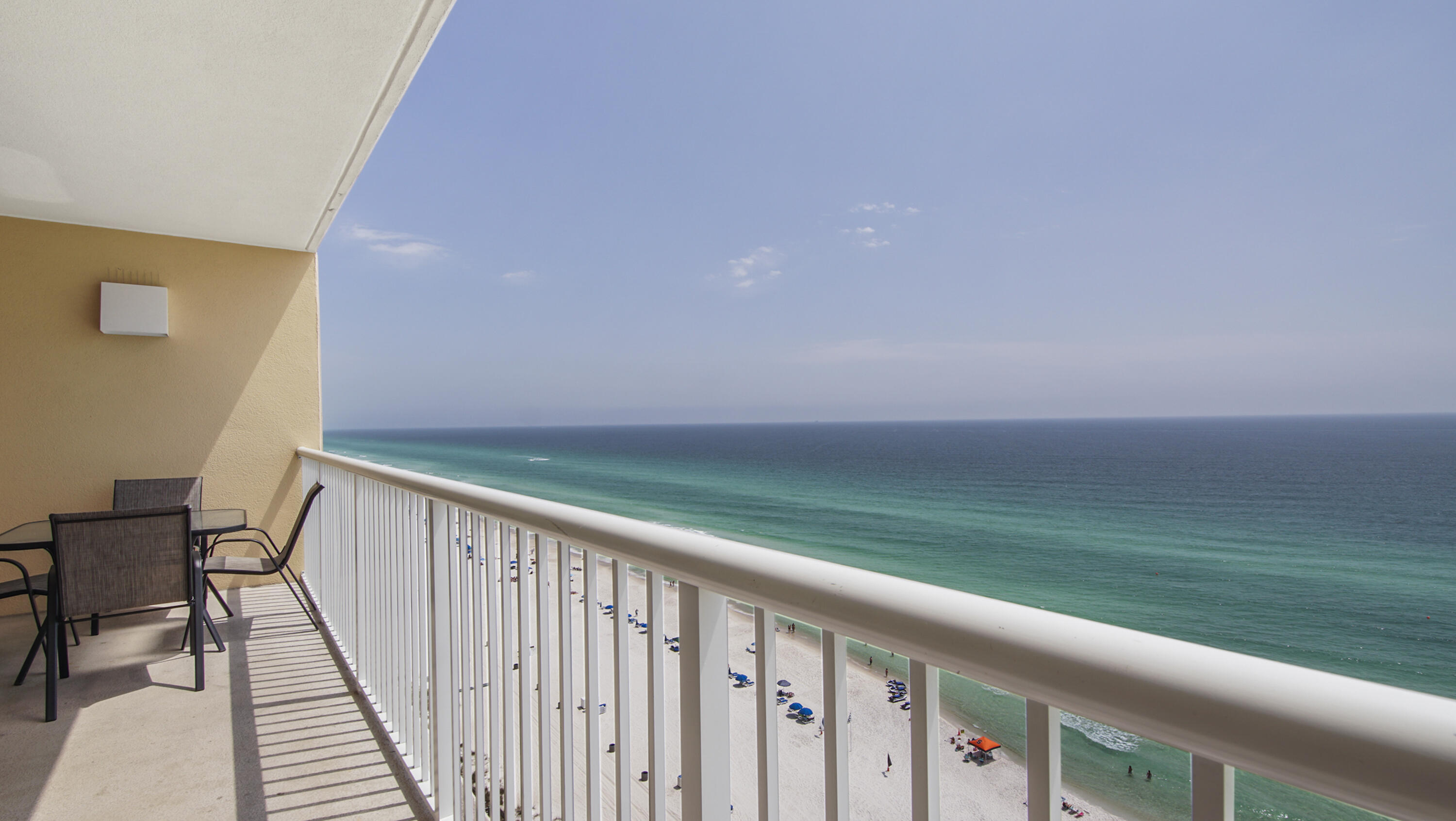 MAJESTIC BEACH TOWERS II - Residential