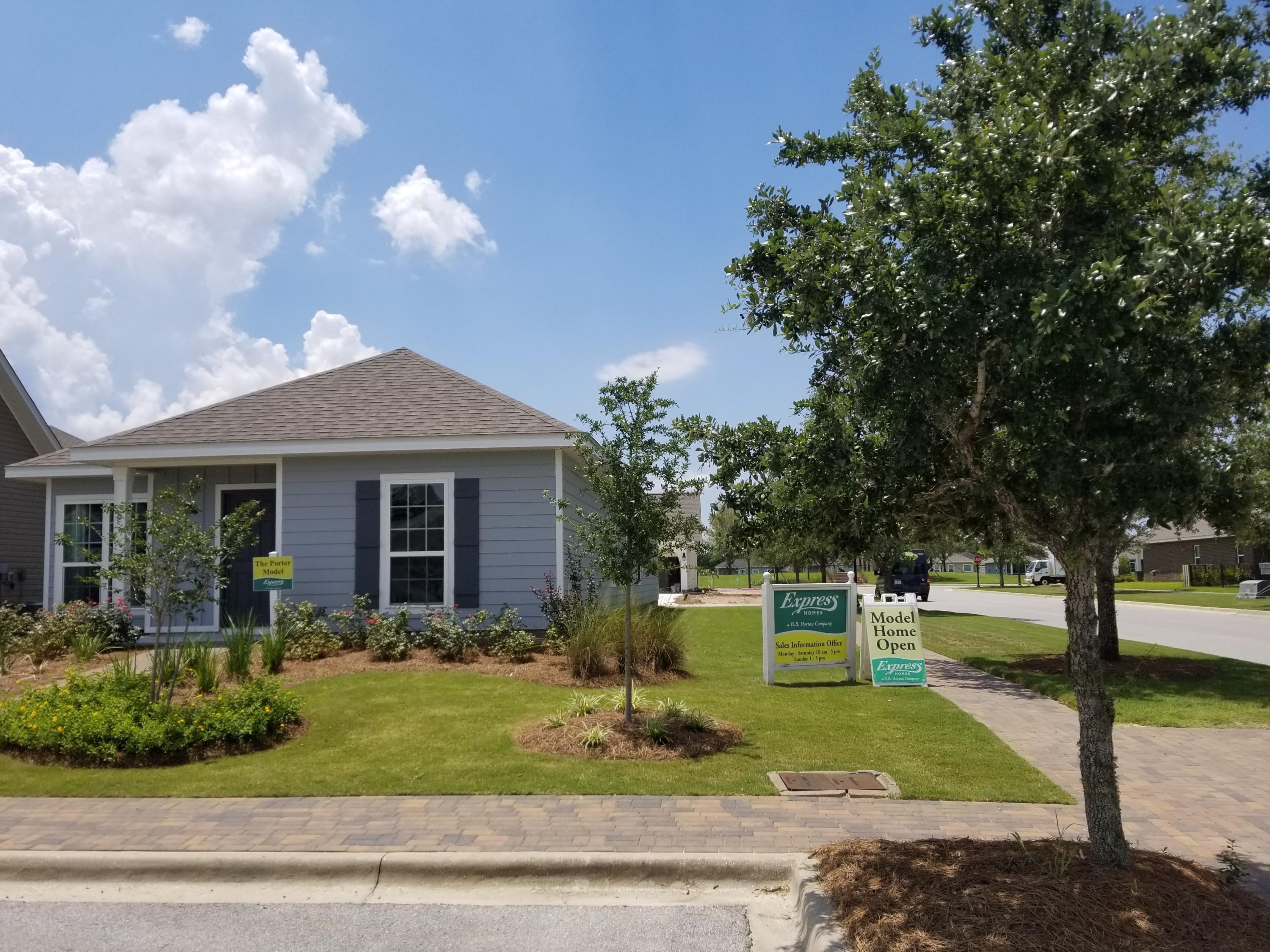 HAMMOCK BAY - Residential