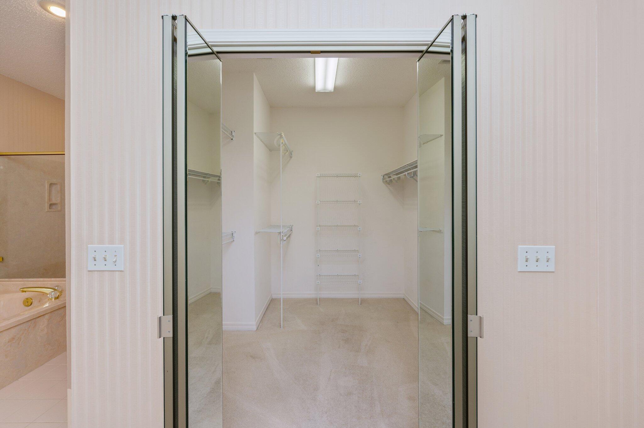 GLENLAKE PH 1 - Residential