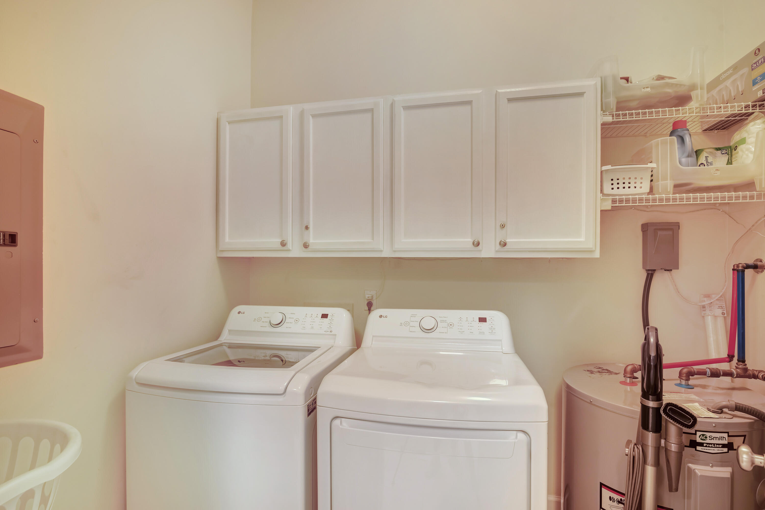 PAVILION PALMS - Residential