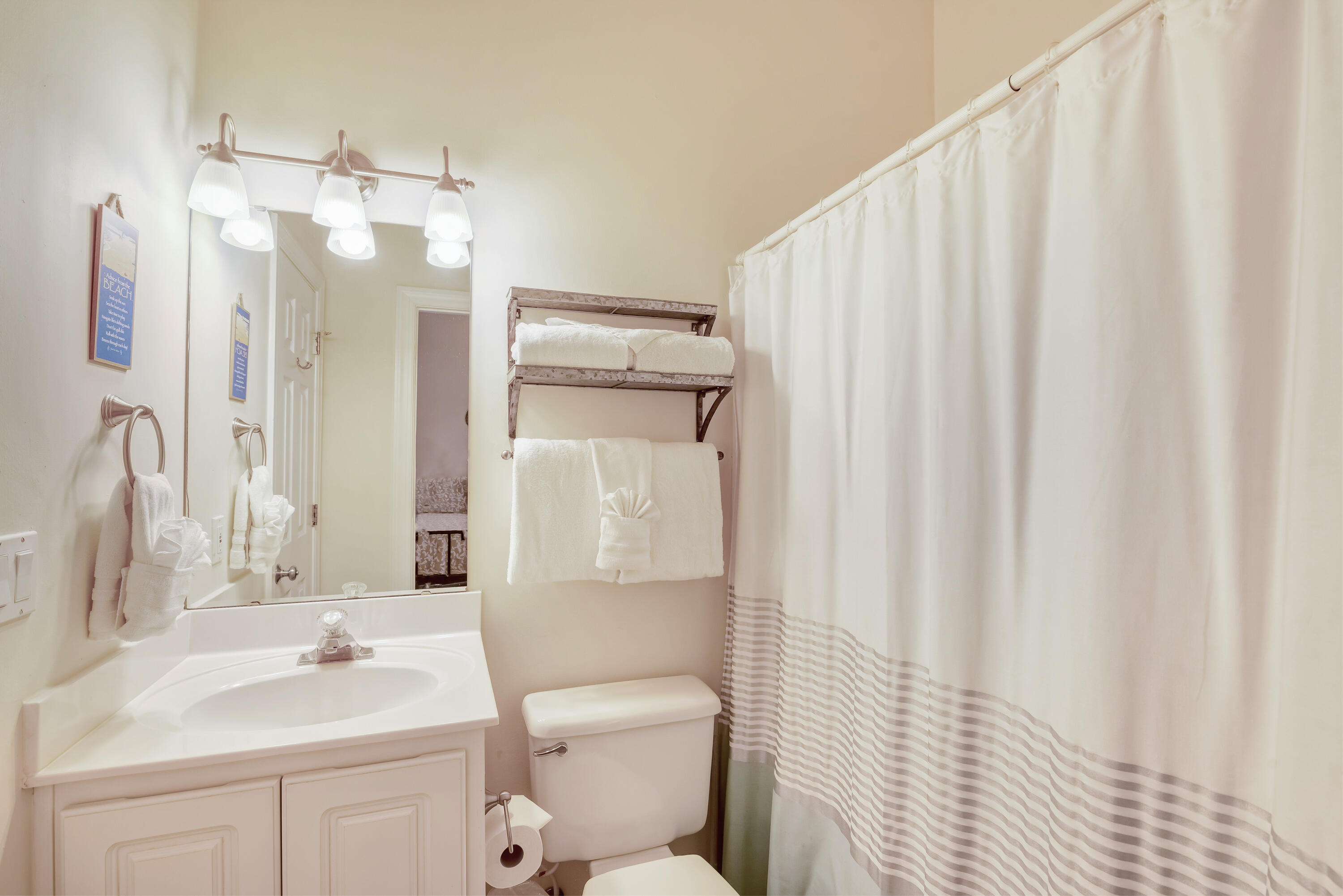 PAVILION PALMS - Residential