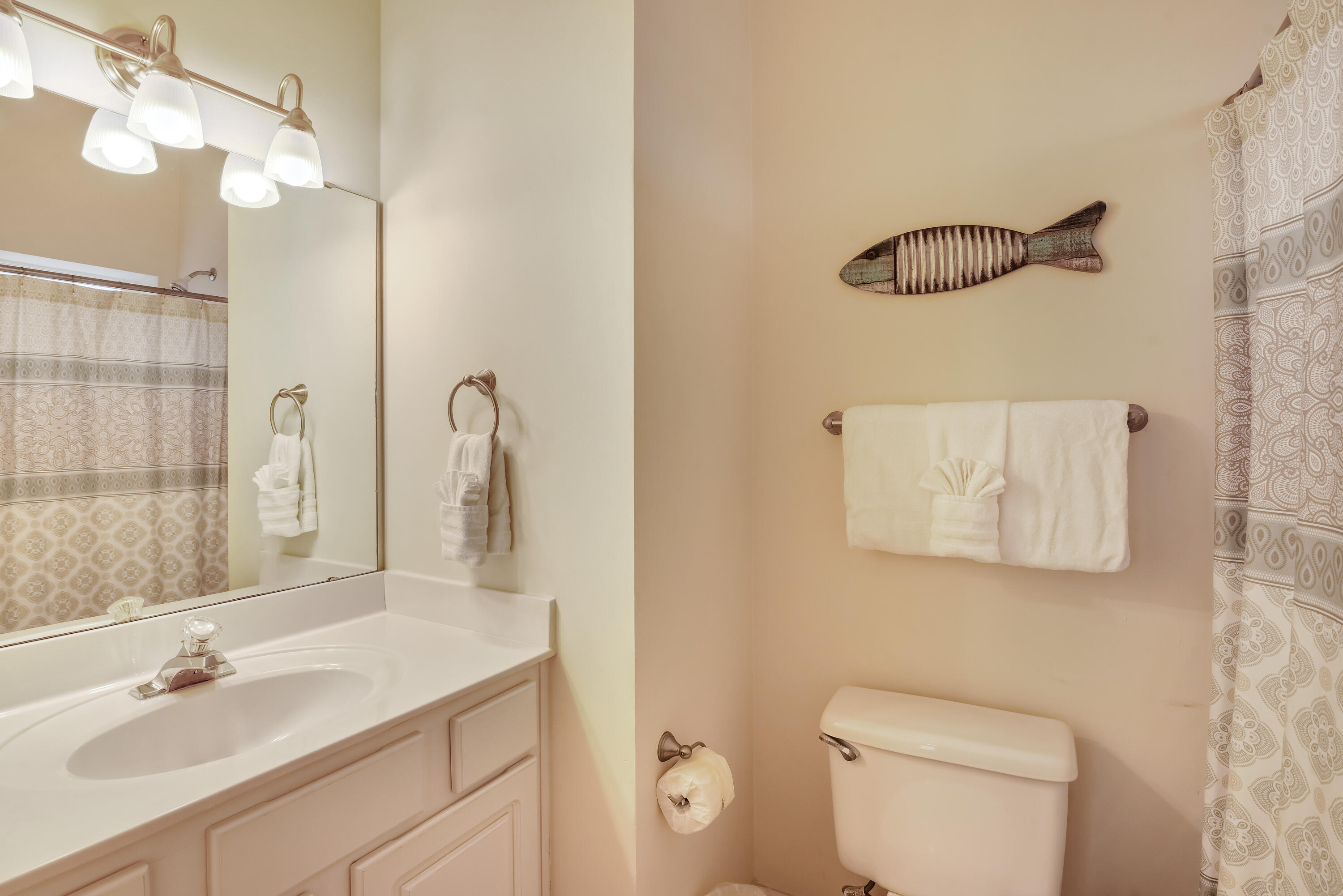 PAVILION PALMS - Residential