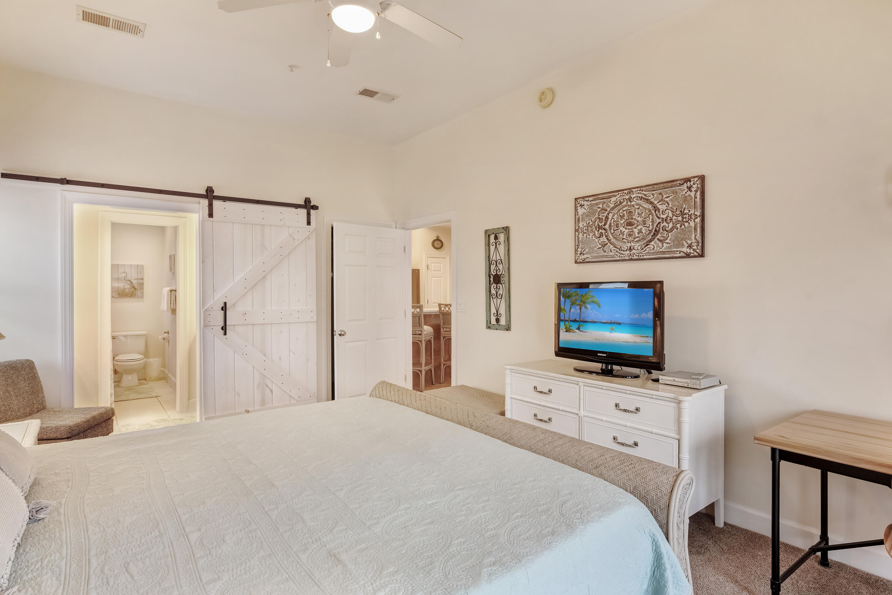 PAVILION PALMS - Residential