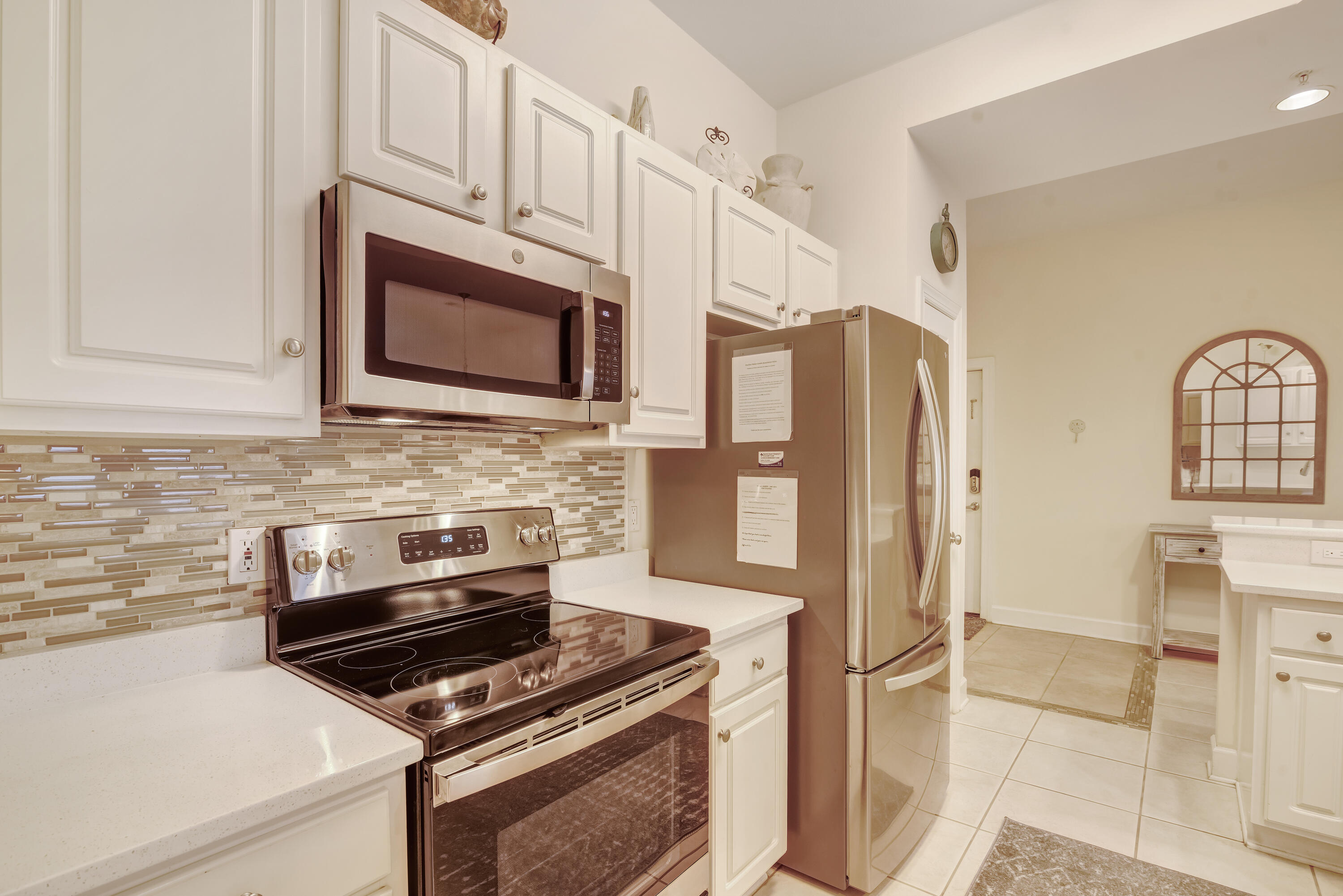 PAVILION PALMS - Residential