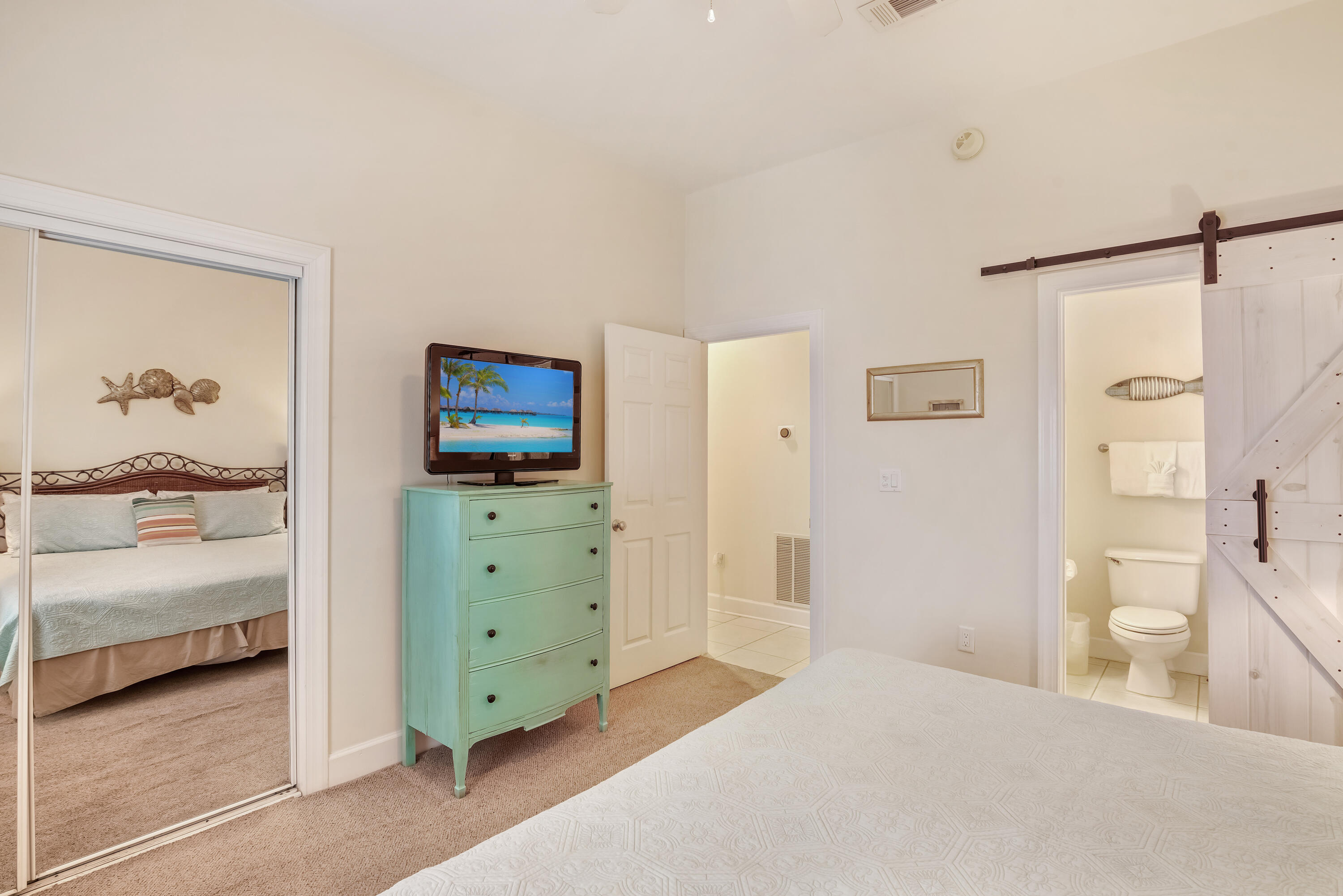 PAVILION PALMS - Residential