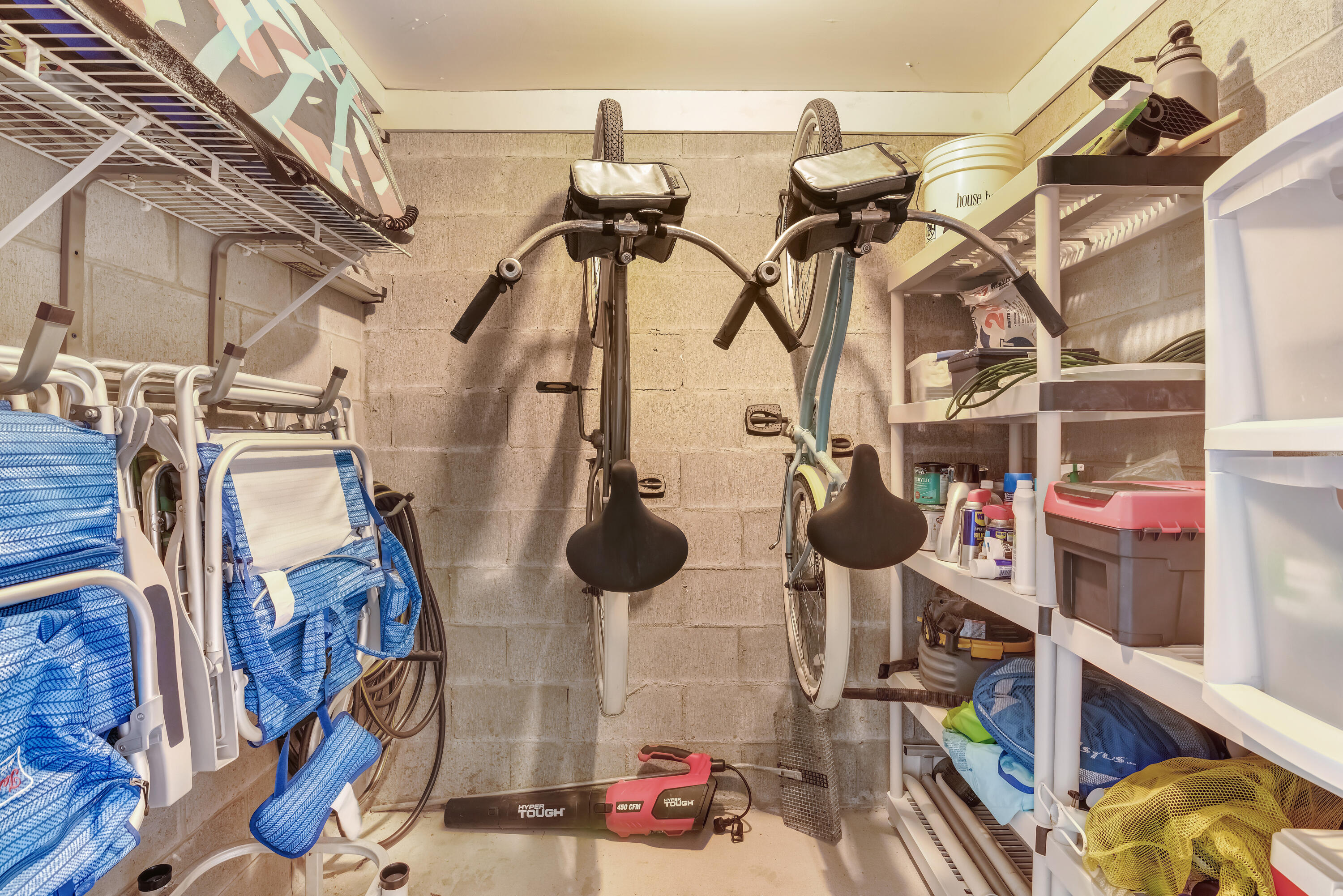 PAVILION PALMS - Residential