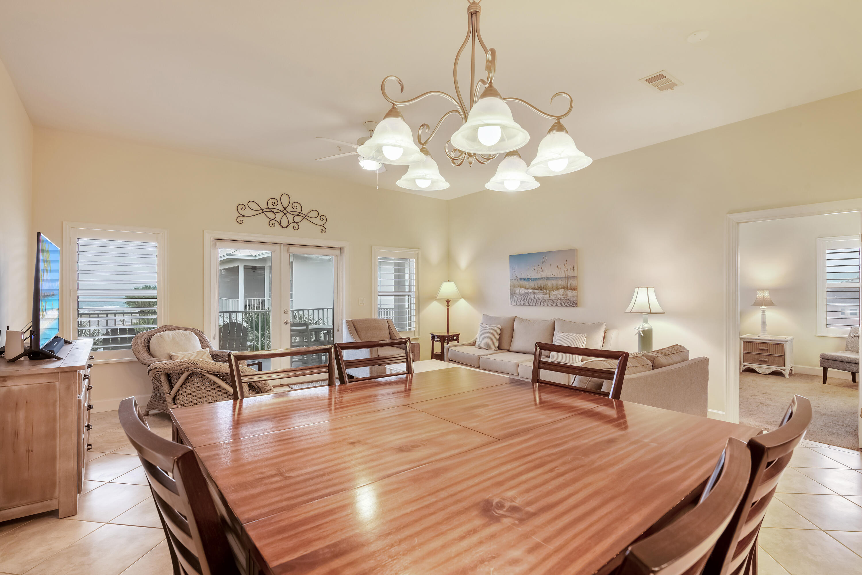 PAVILION PALMS - Residential