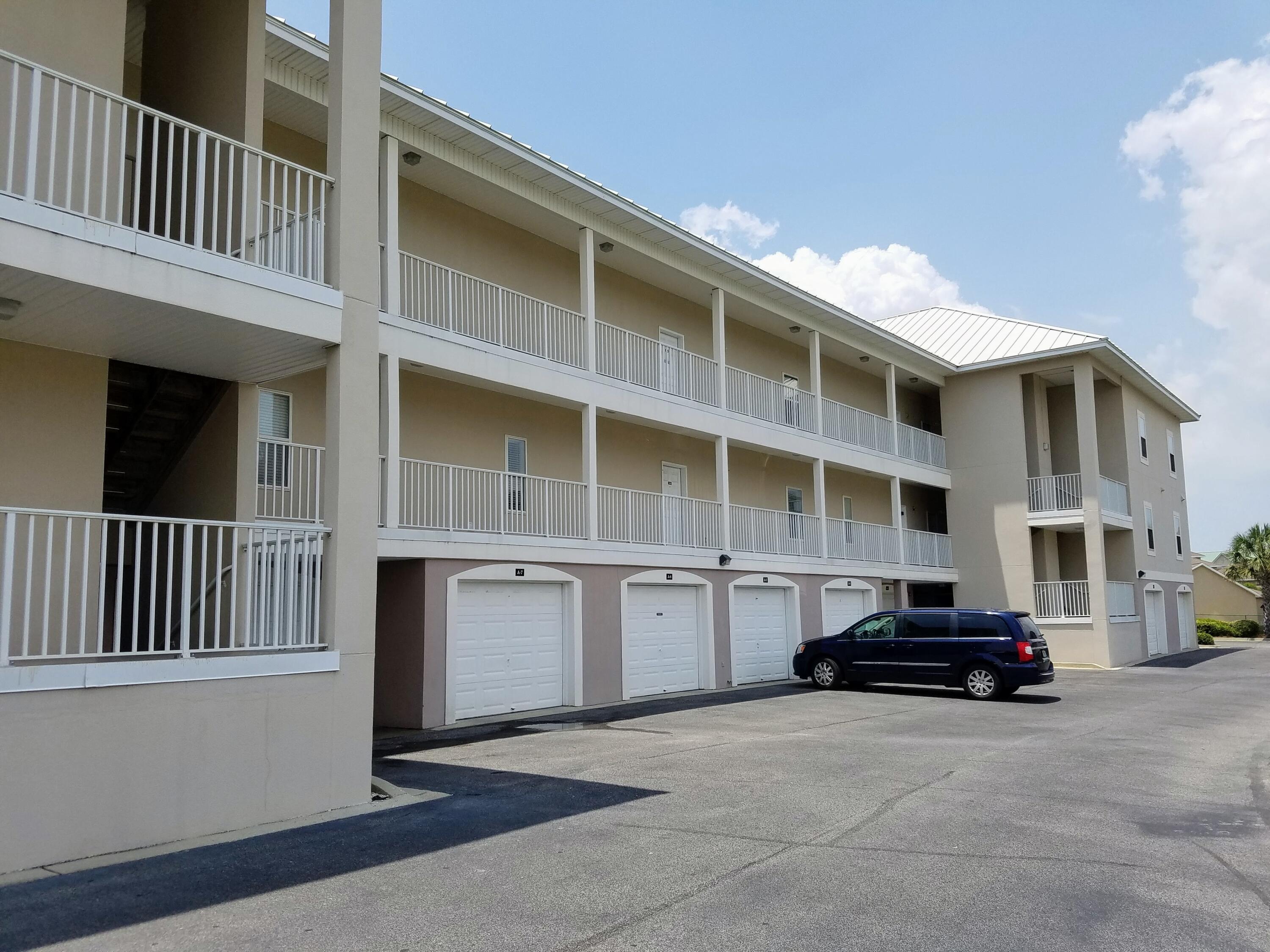 PAVILION PALMS - Residential