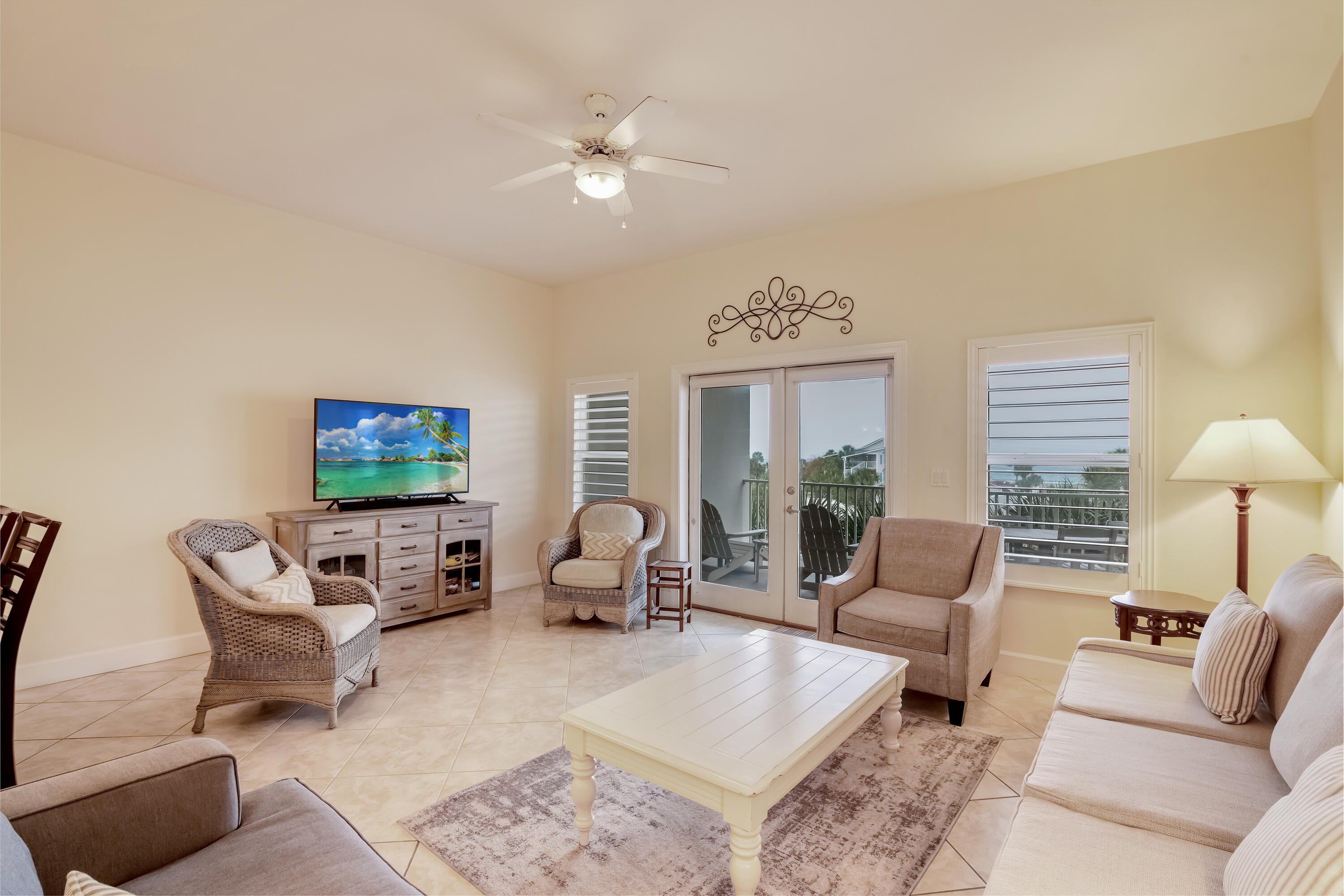 PAVILION PALMS - Residential