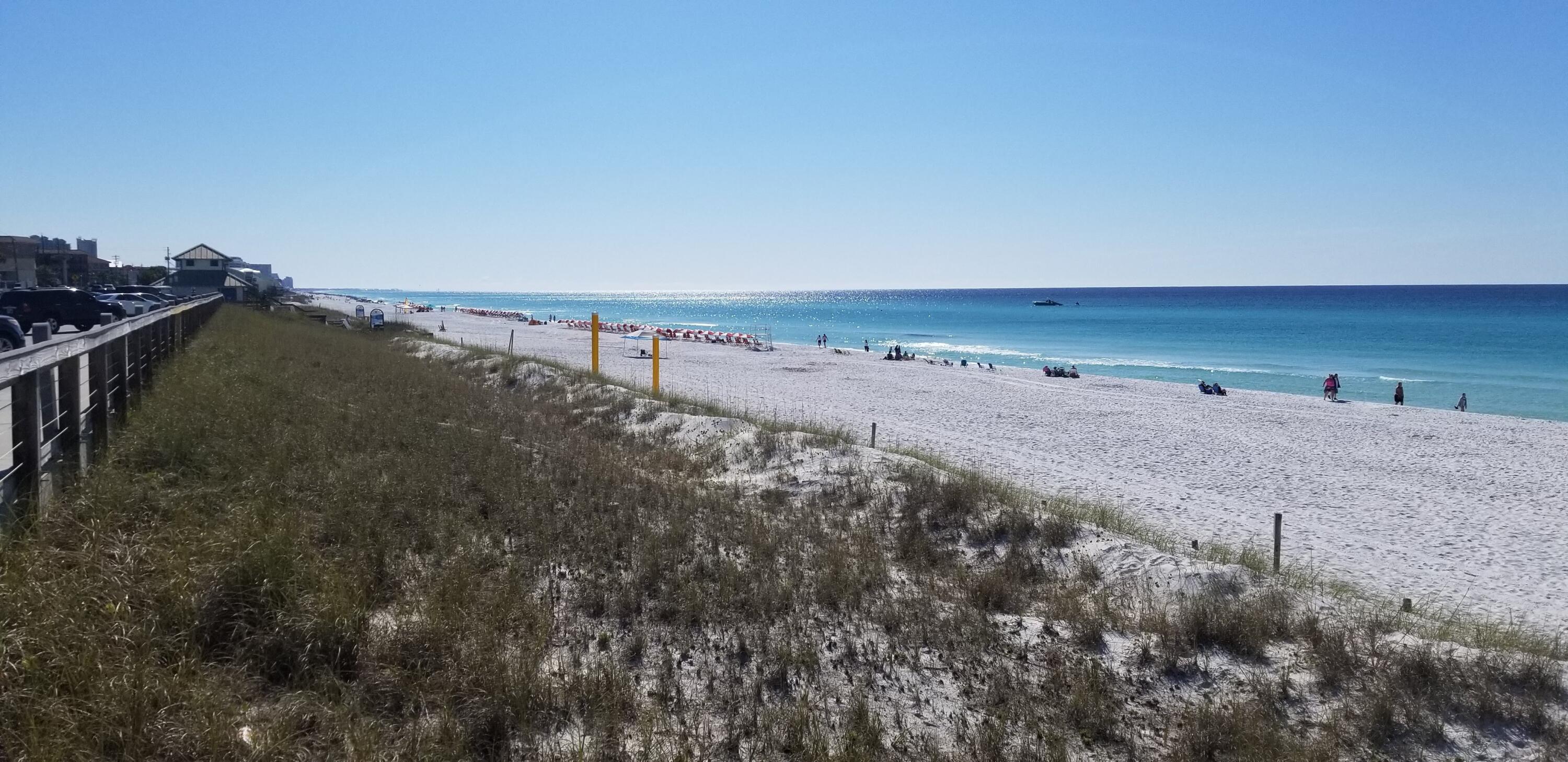 PAVILION PALMS - Residential