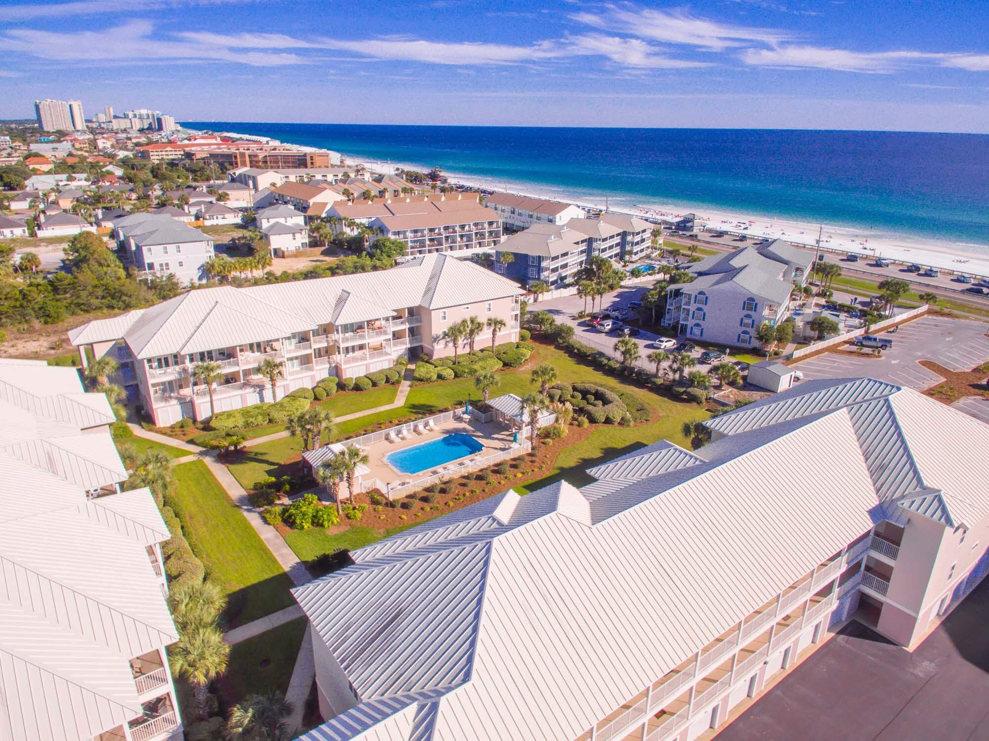 PAVILION PALMS - Residential