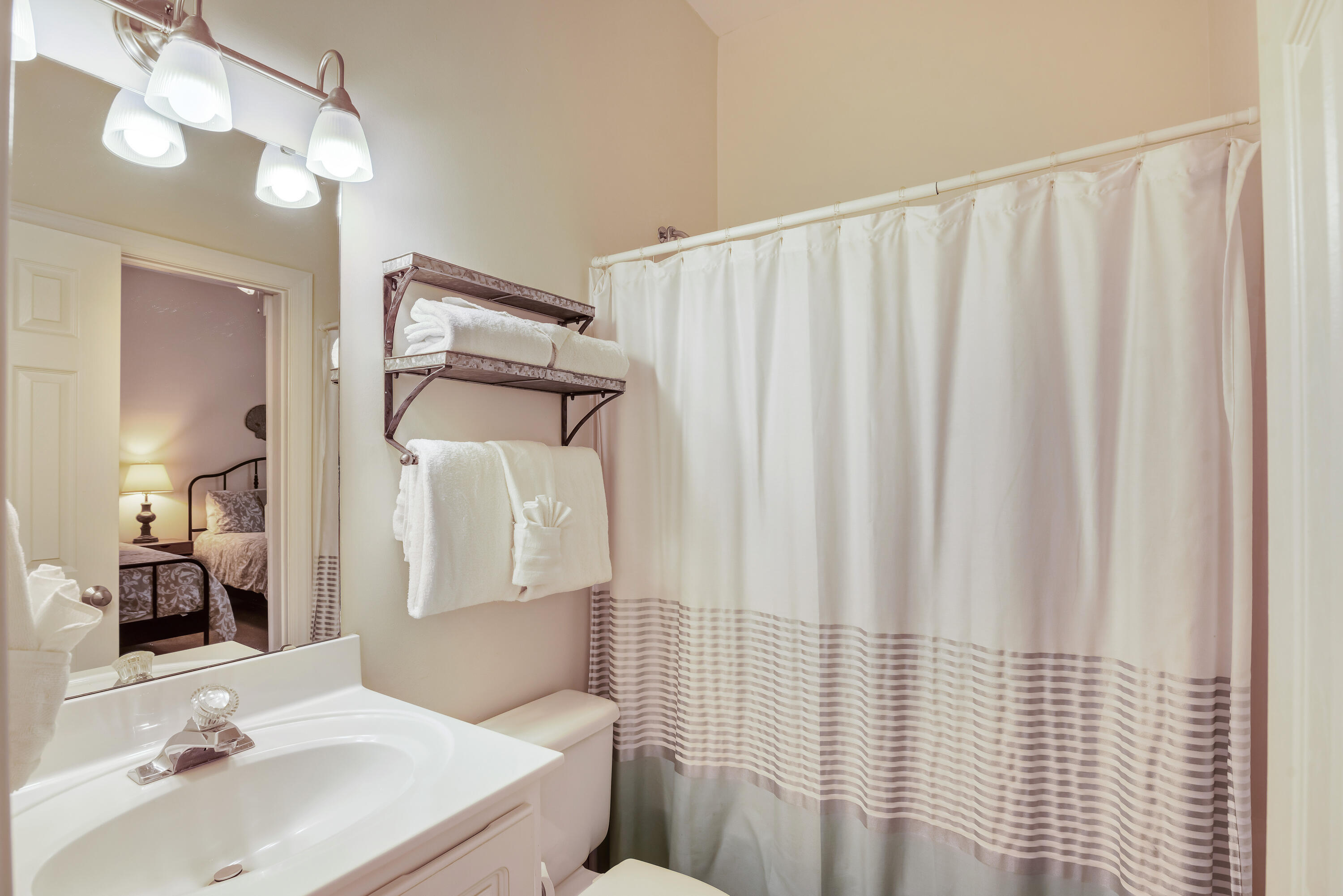 PAVILION PALMS - Residential