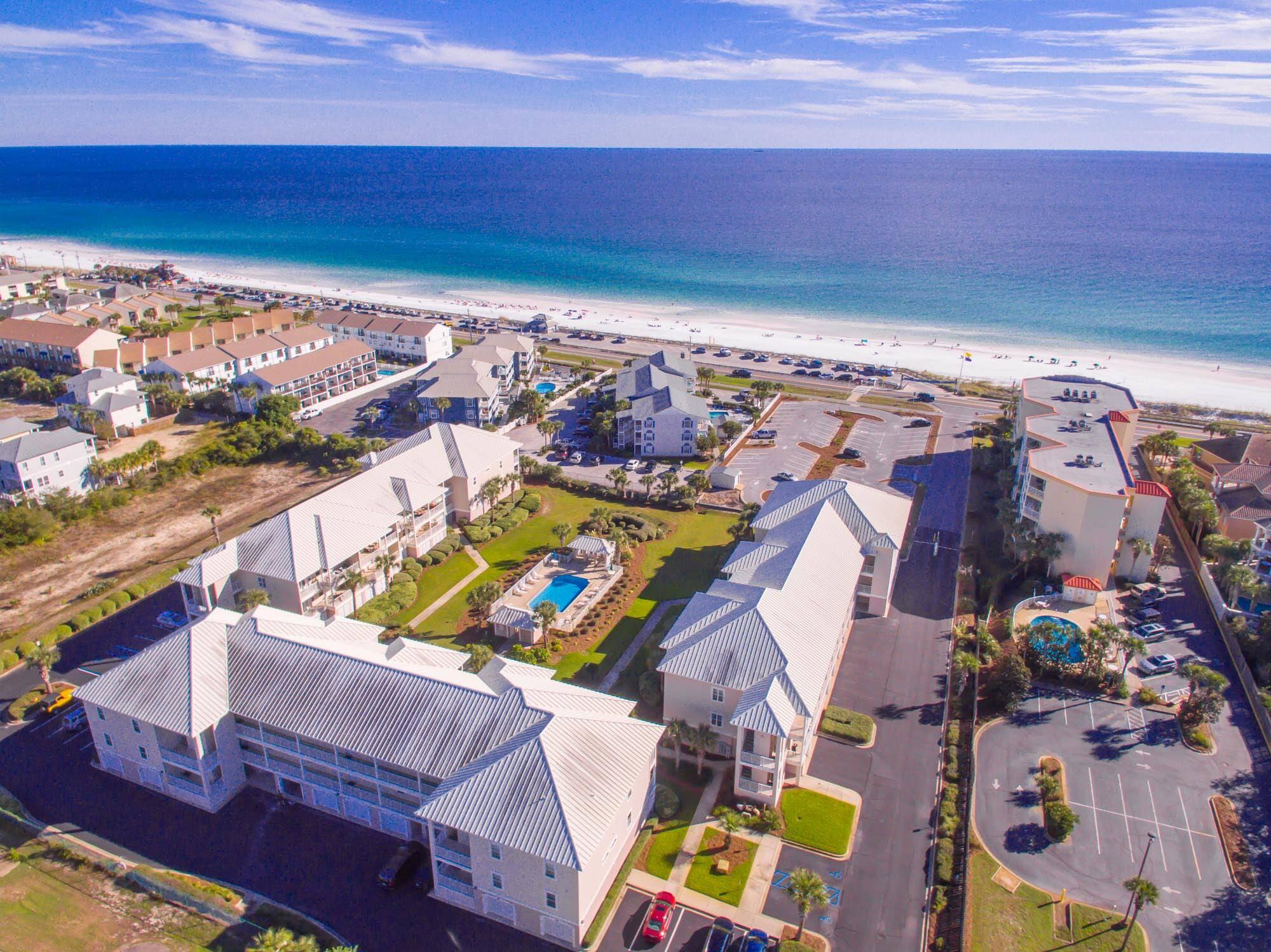 PAVILION PALMS - Residential