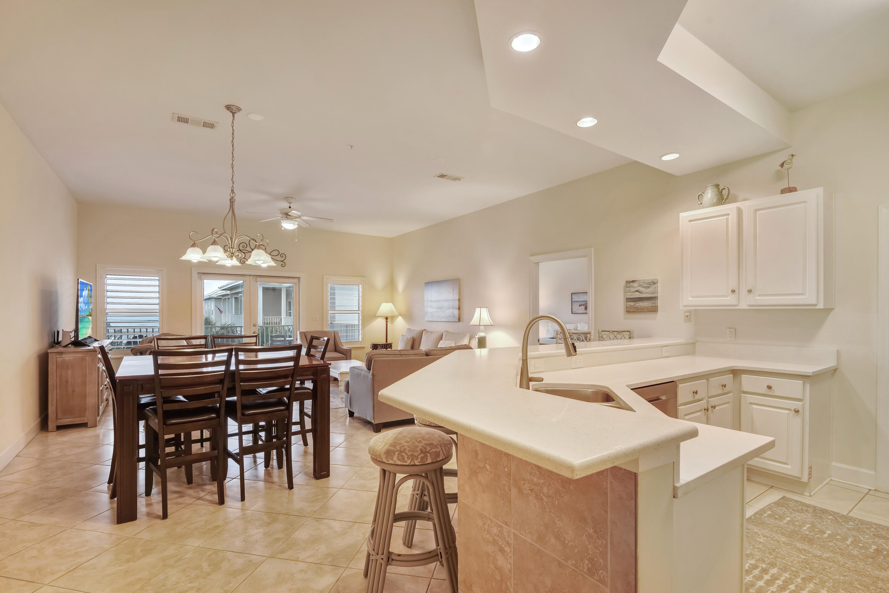 PAVILION PALMS - Residential