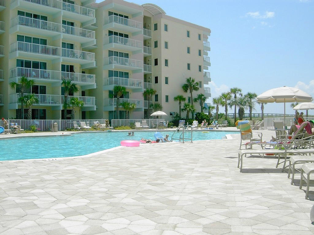DESTIN WEST BEACH & BAY RESORT - Residential