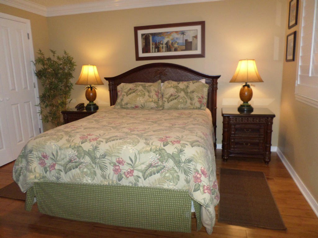 DESTIN WEST BEACH & BAY RESORT - Residential