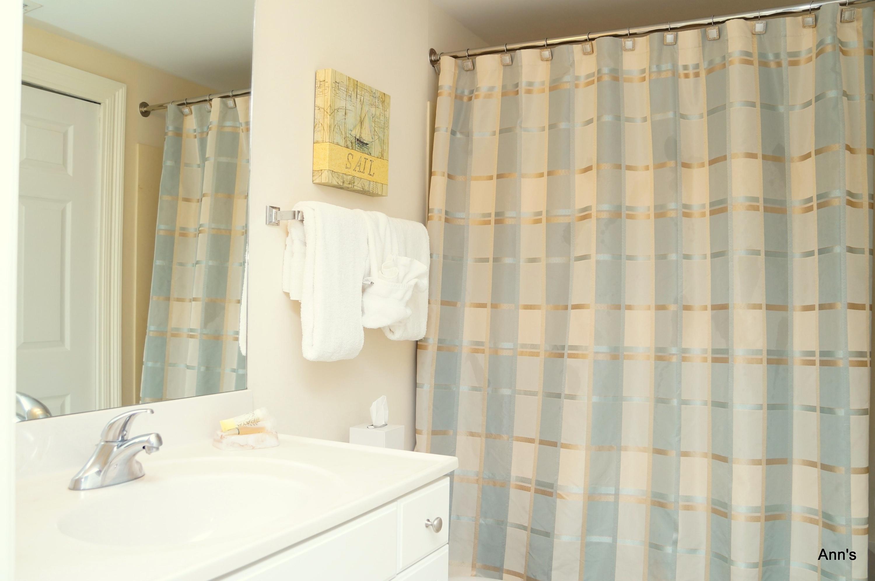 STERLING SHORES - Residential