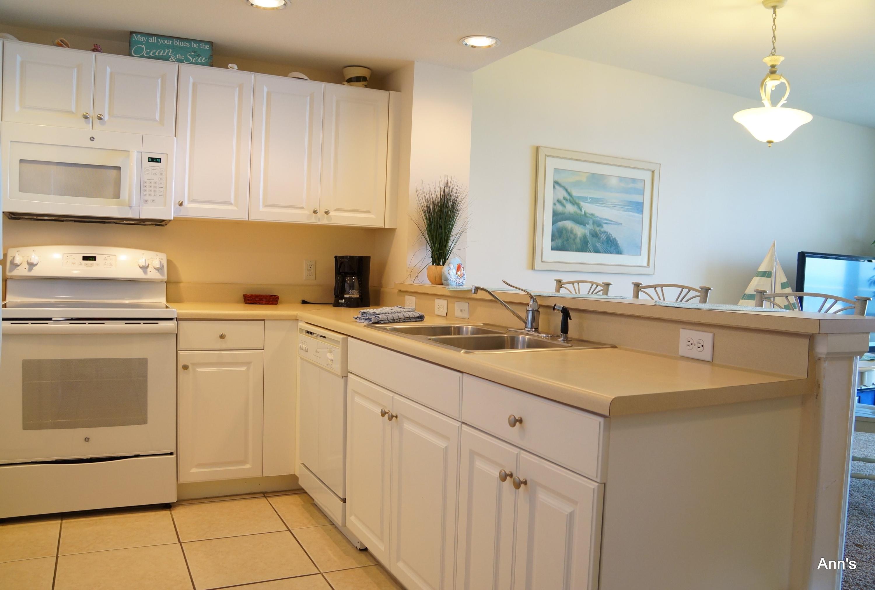 STERLING SHORES - Residential