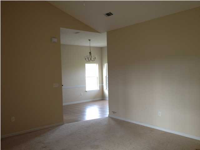 BRANDON OAKS 2ND ADD - Residential